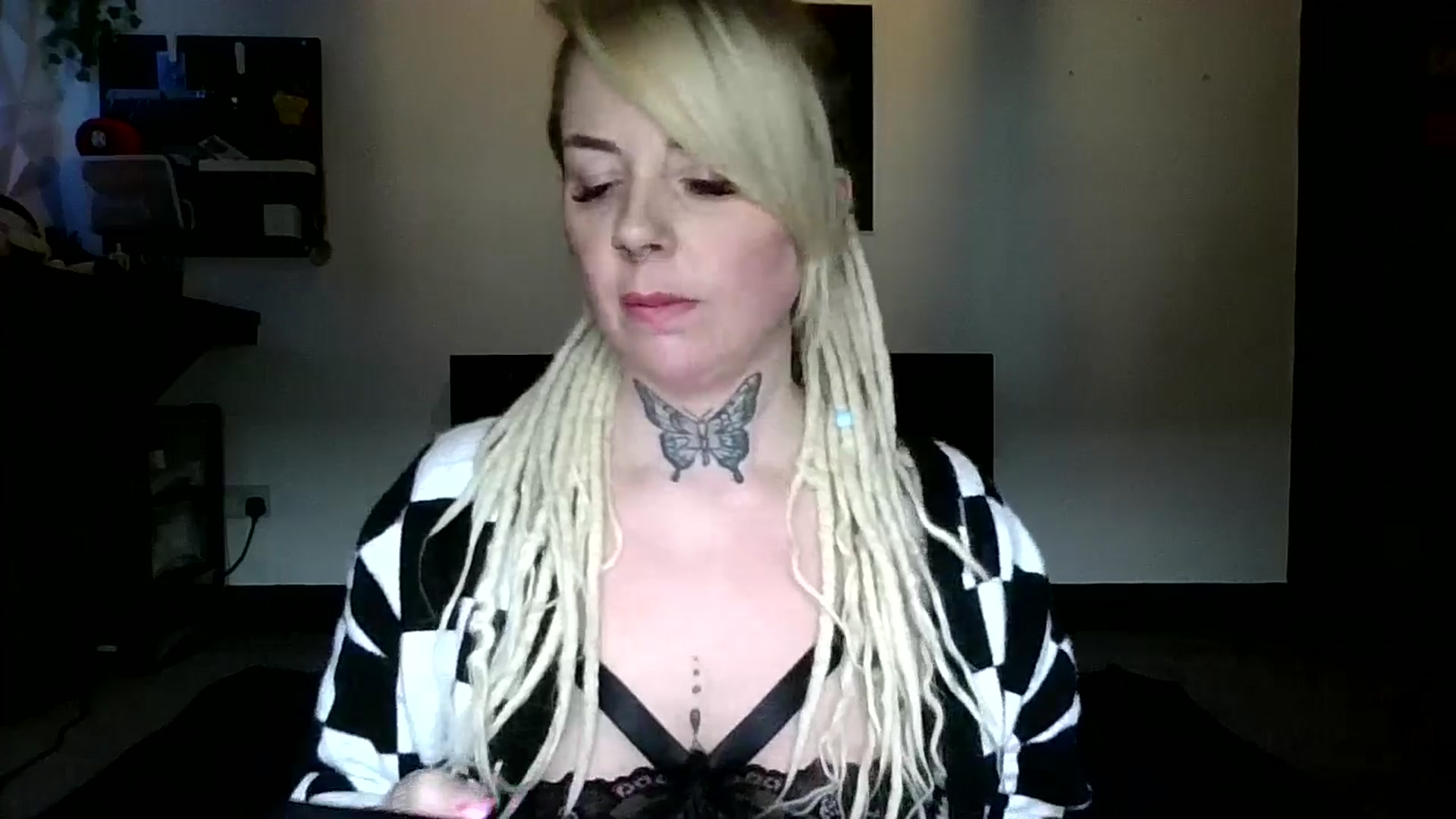 Gallery image thumbnail from pixieDread's myfreecams stream on, 02/12/2026, 12:45 image 14 of 20