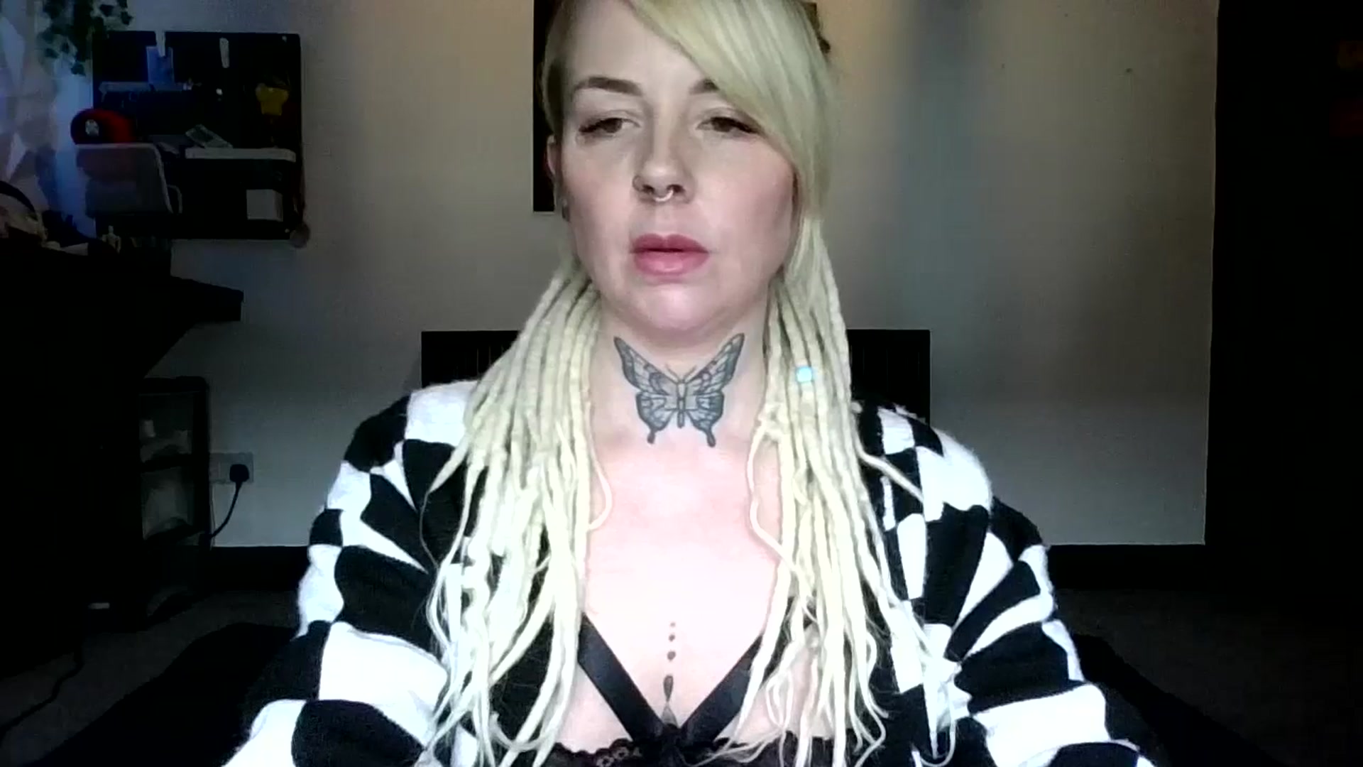 Gallery image thumbnail from pixieDread's myfreecams stream on, 02/12/2026, 12:45 image 13 of 20