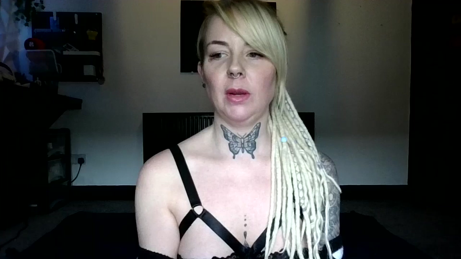 Gallery image thumbnail from pixieDread's myfreecams stream on, 02/12/2026, 13:22 image 8 of 20