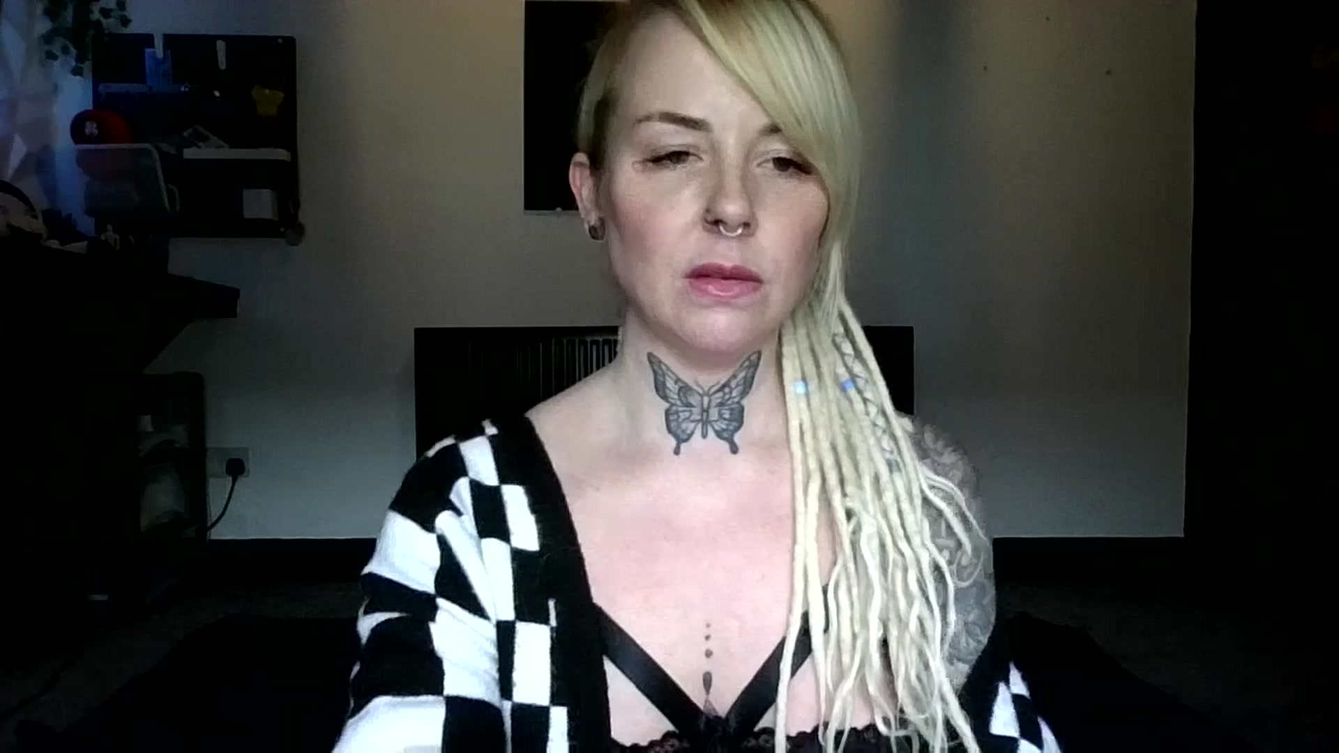 Gallery image thumbnail from pixieDread's myfreecams stream on, 02/12/2026, 13:22 image 2 of 20