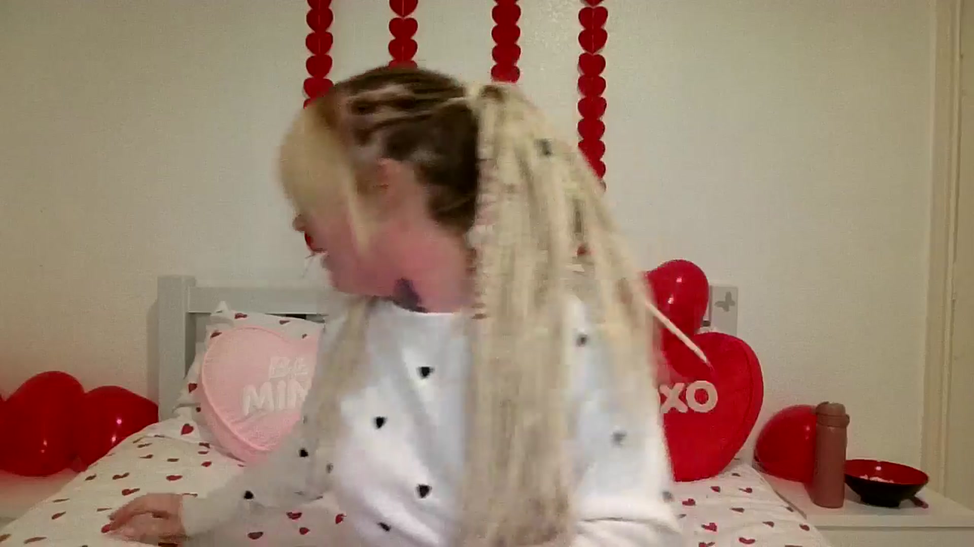 Gallery image thumbnail from pixieDread's myfreecams stream on, 02/13/2026, 19:24 image 15 of 20