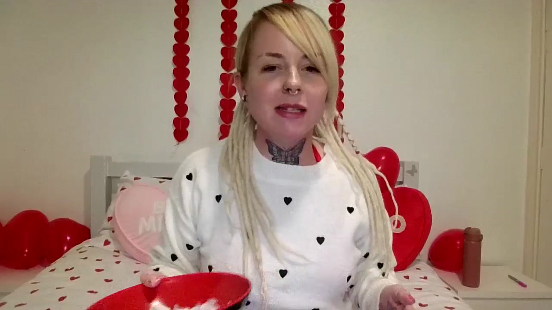 Gallery image thumbnail from pixieDread's myfreecams stream on, 02/13/2026, 19:24 image 10 of 20