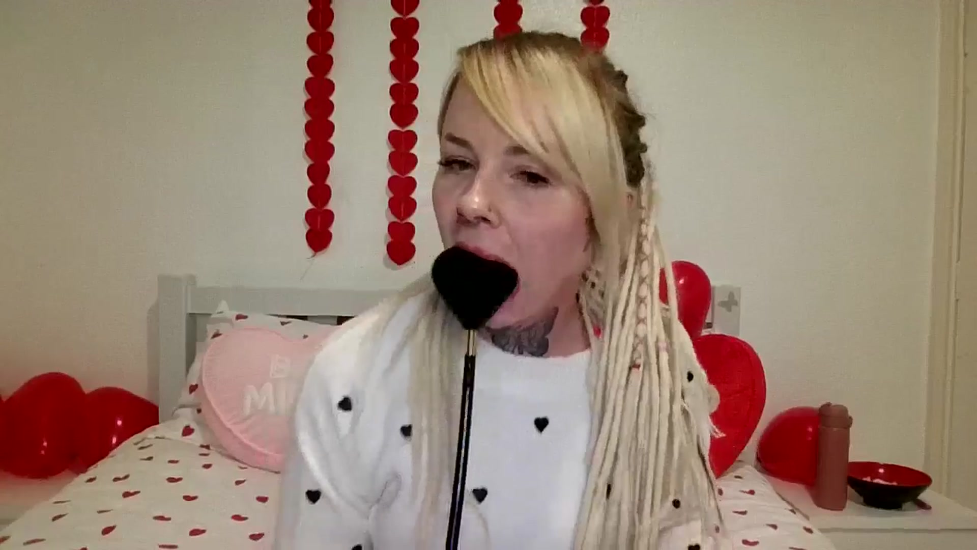 Gallery image thumbnail from pixieDread's myfreecams stream on, 02/13/2026, 19:24 image 14 of 20