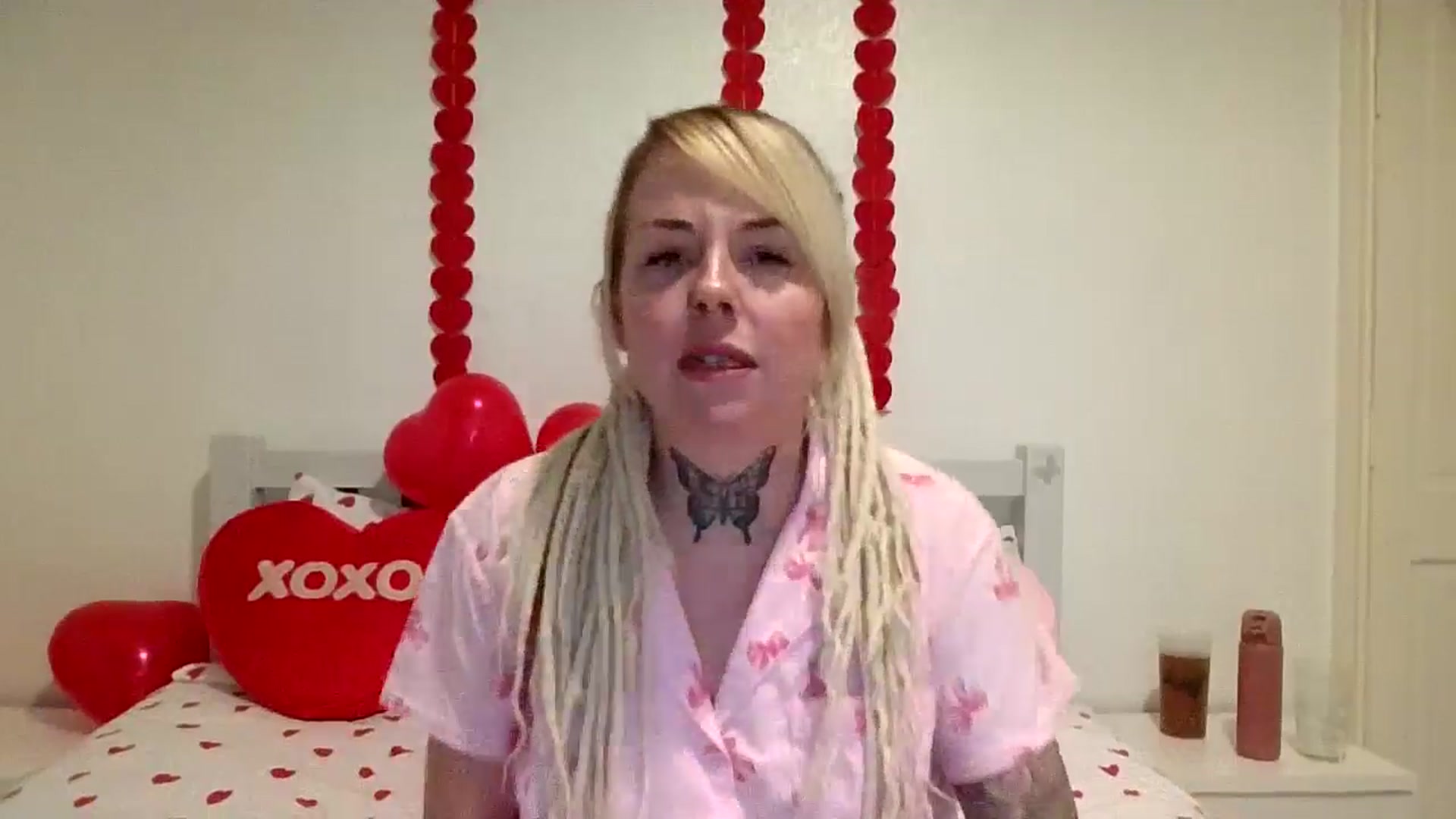 Gallery image thumbnail from pixieDread's myfreecams stream on, 02/14/2026, 13:51 image 16 of 20