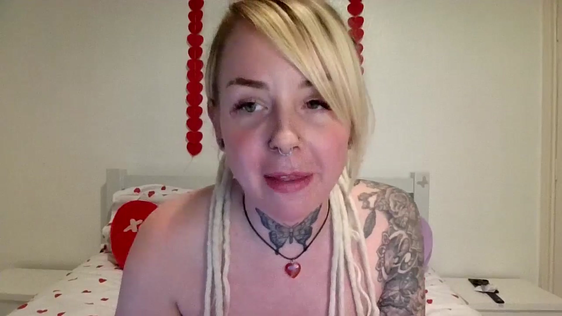 Gallery image thumbnail from pixieDread's myfreecams stream on, 02/15/2026, 18:38 image 12 of 20