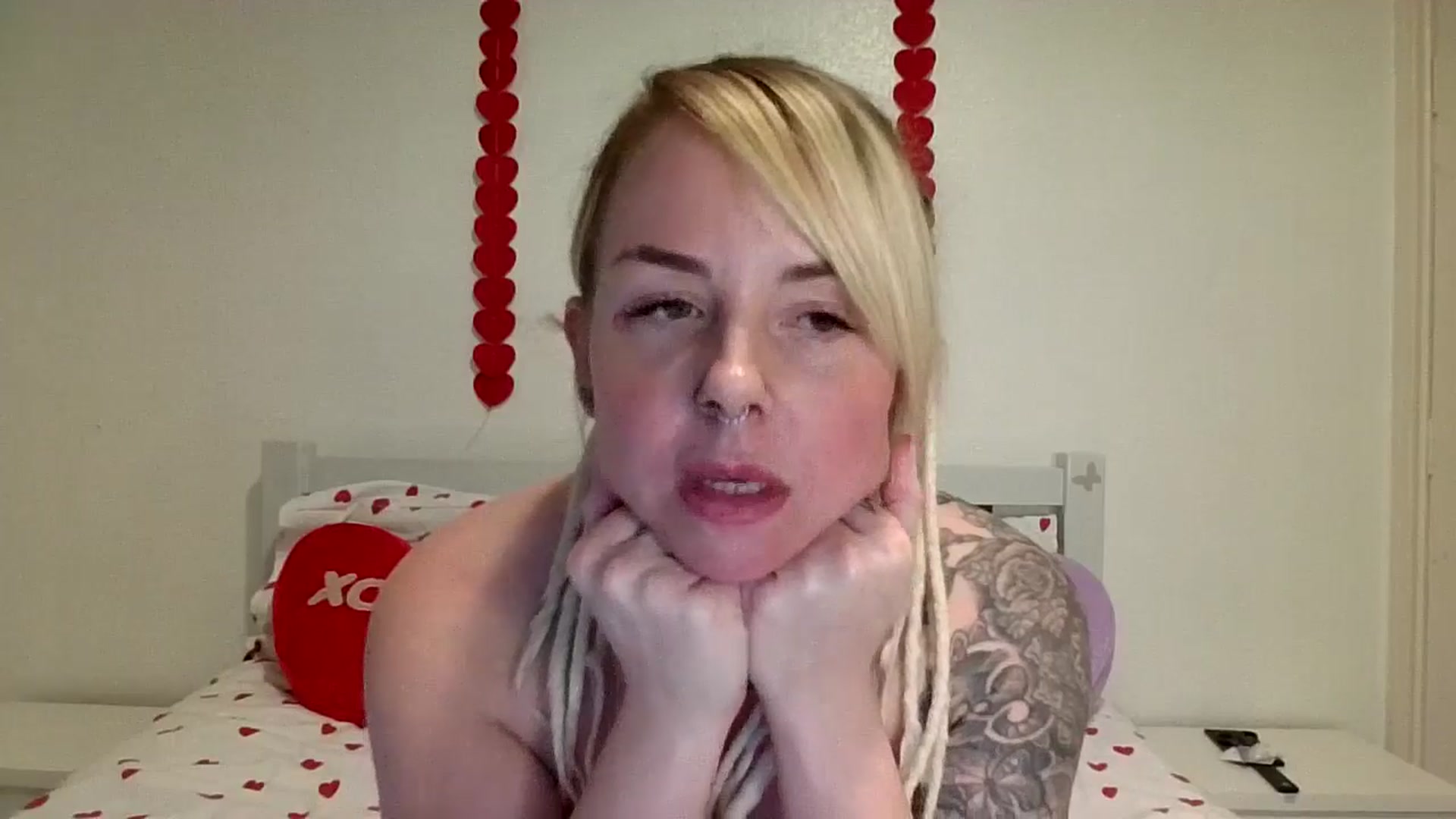 Gallery image thumbnail from pixieDread's myfreecams stream on, 02/15/2026, 18:38 image 14 of 20