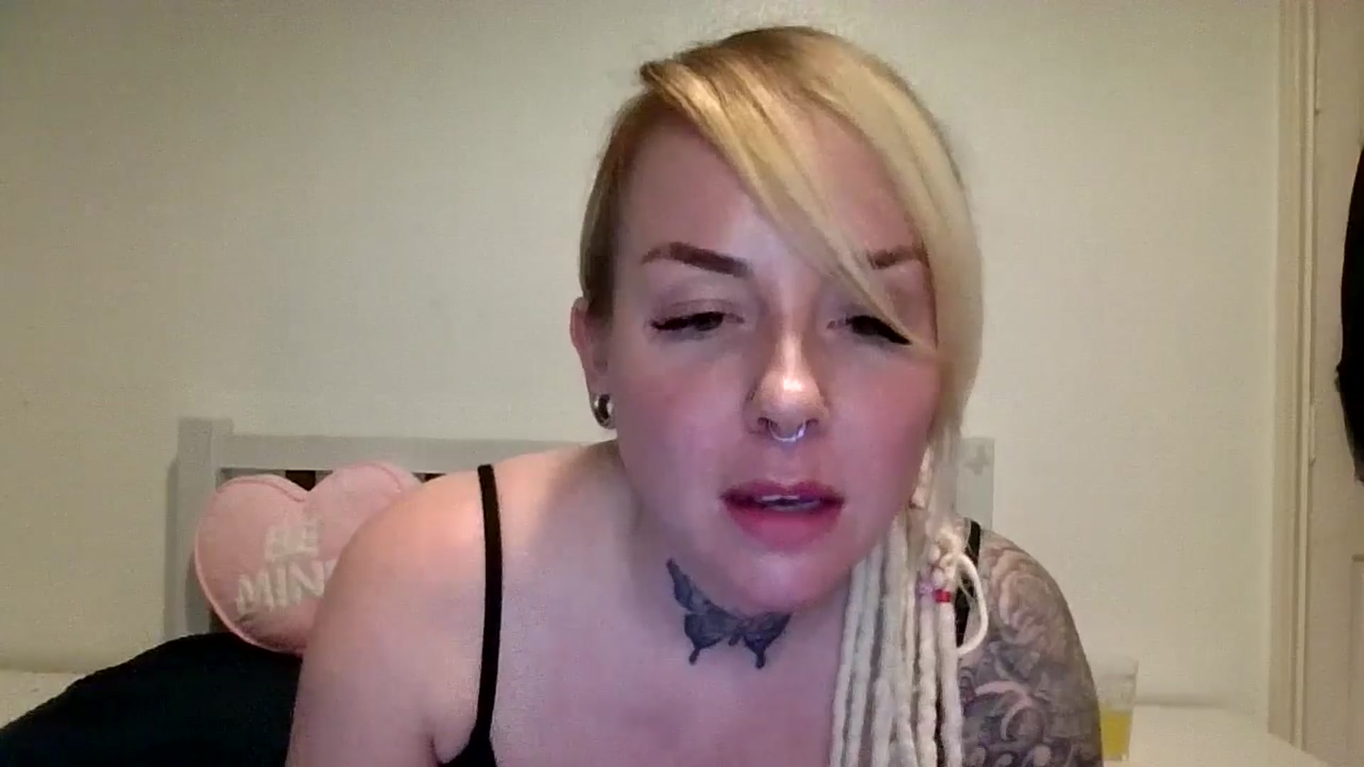 Gallery image thumbnail from pixieDread's myfreecams stream on, 02/27/2026, 20:10 image 19 of 20