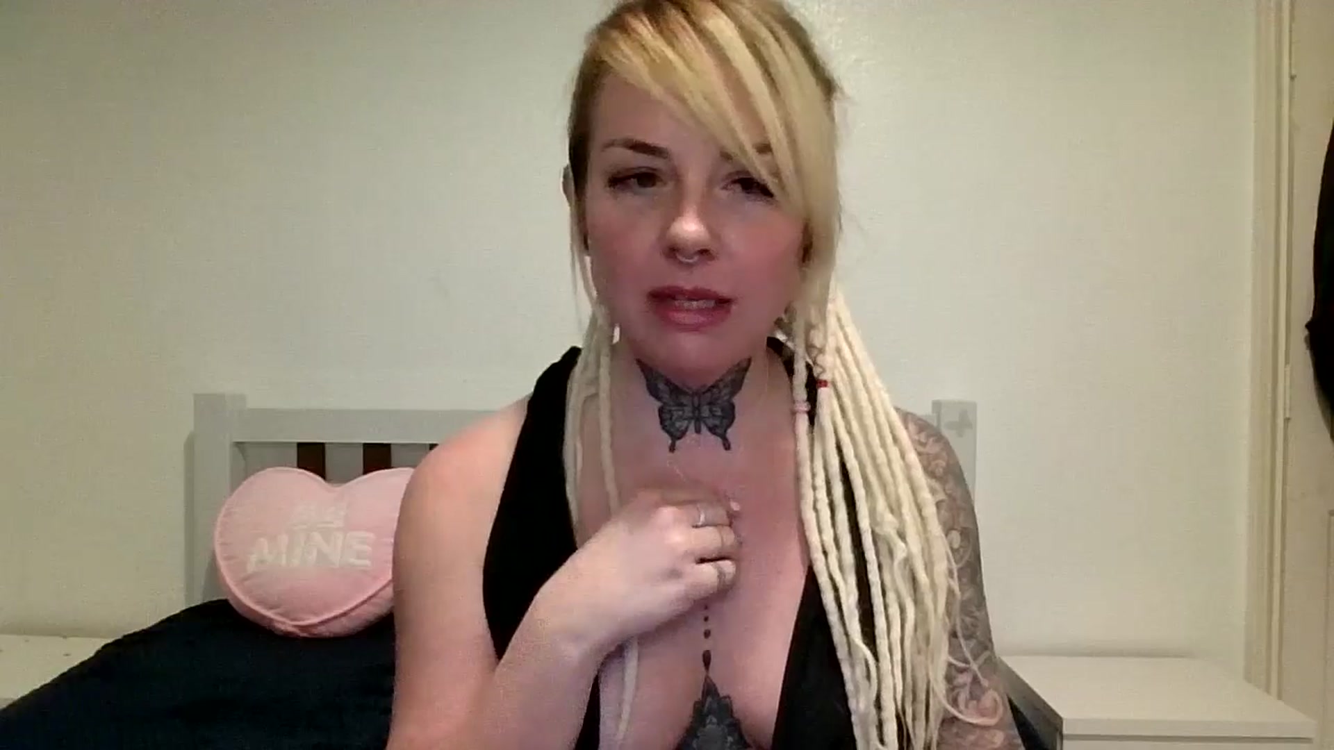 Gallery image thumbnail from pixieDread's myfreecams stream on, 02/28/2026, 15:20 image 5 of 20
