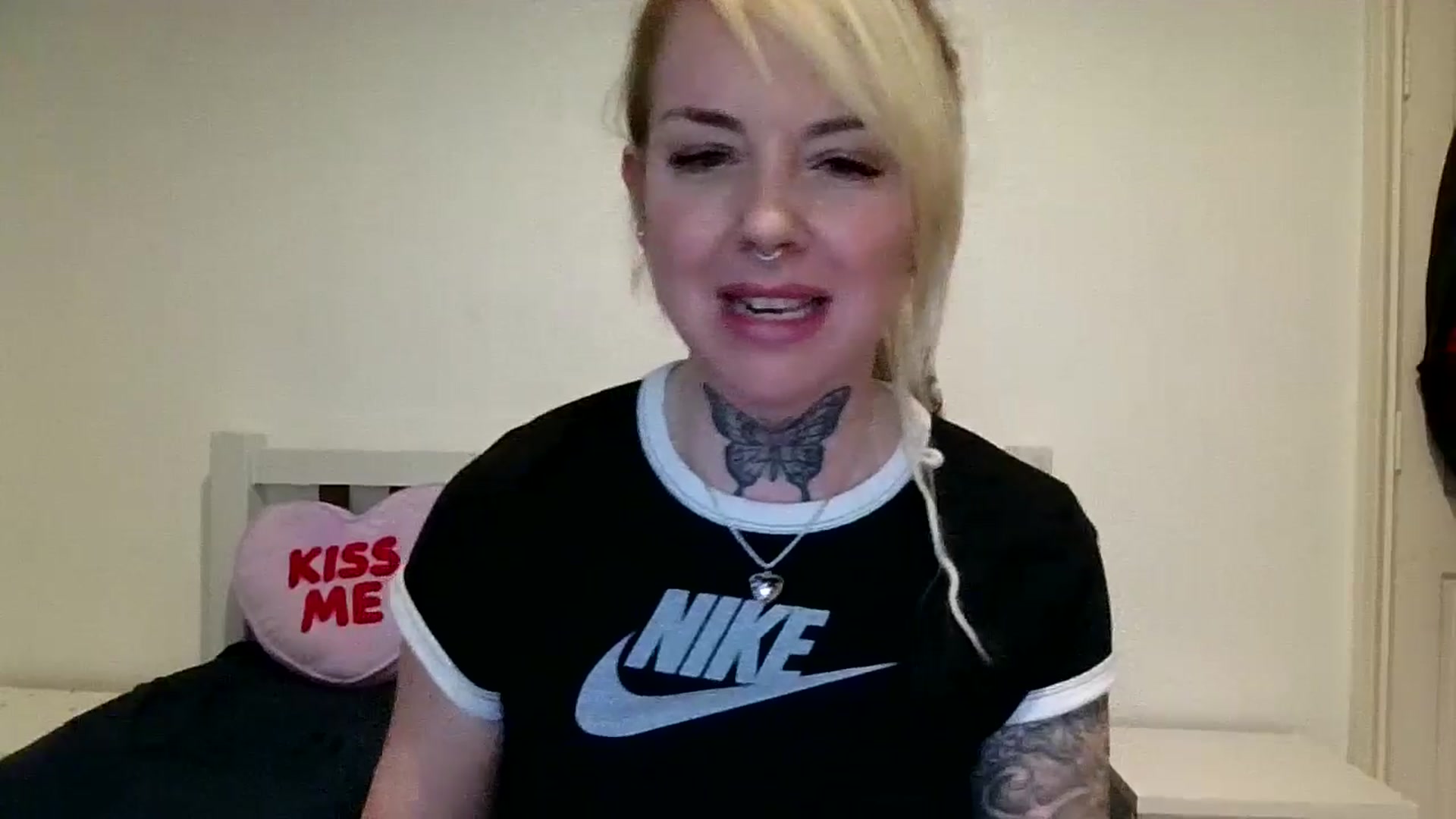 Gallery image thumbnail from pixieDread's myfreecams stream on, 03/01/2026, 17:37 image 8 of 20