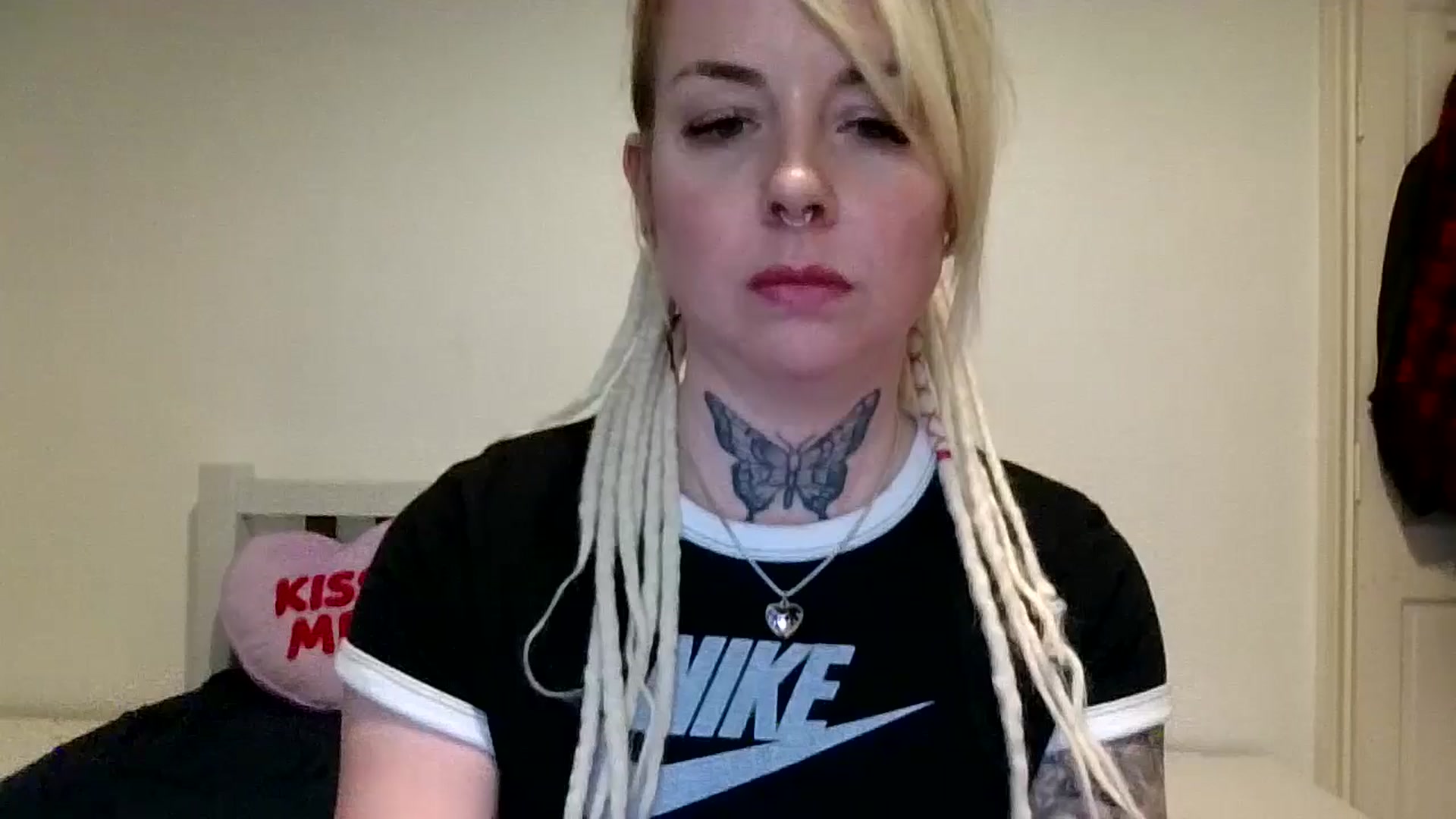 Gallery image thumbnail from pixieDread's myfreecams stream on, 03/01/2026, 17:37 image 1 of 20