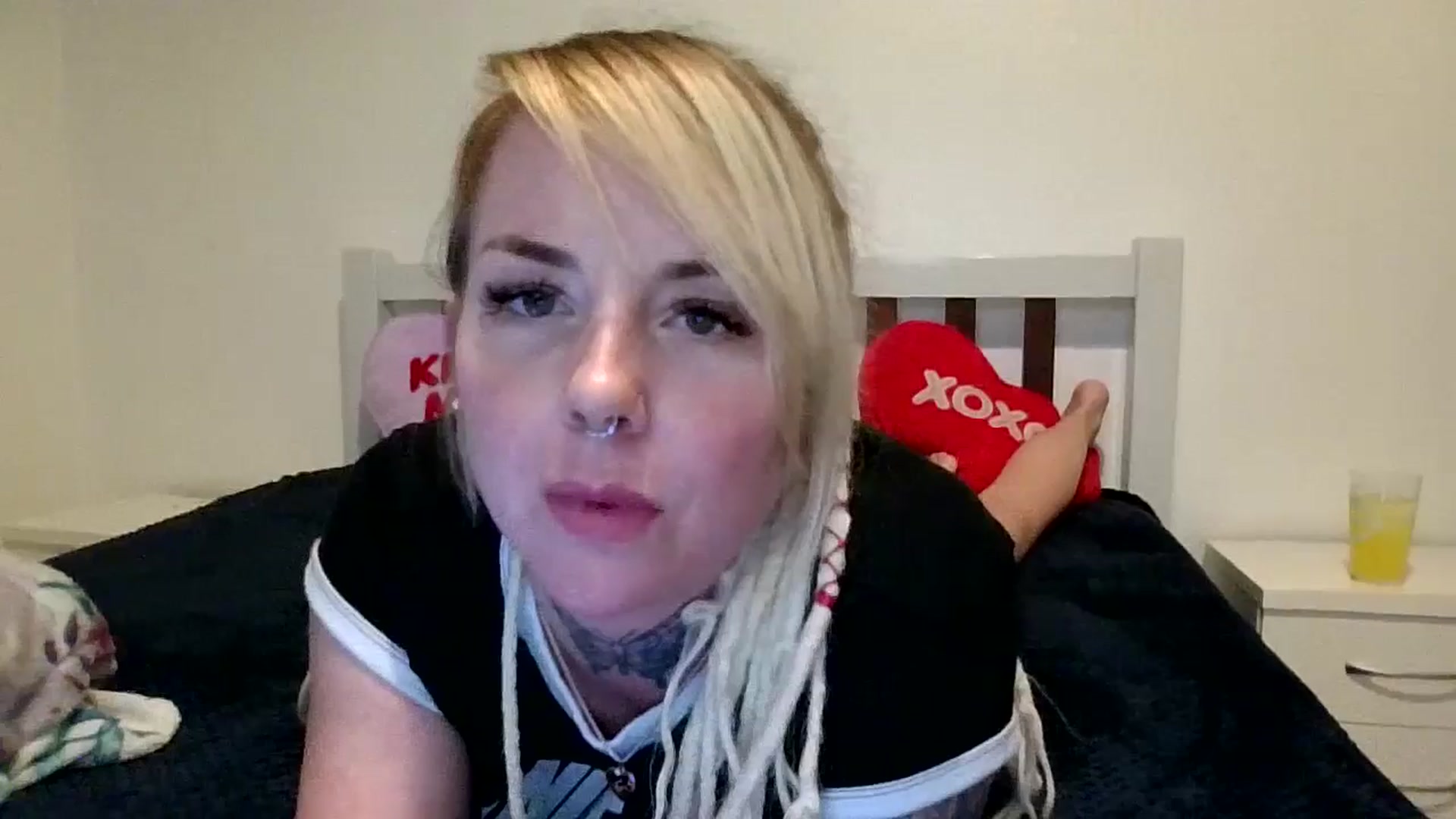 Gallery image thumbnail from pixieDread's myfreecams stream on, 03/01/2026, 17:37 image 11 of 20