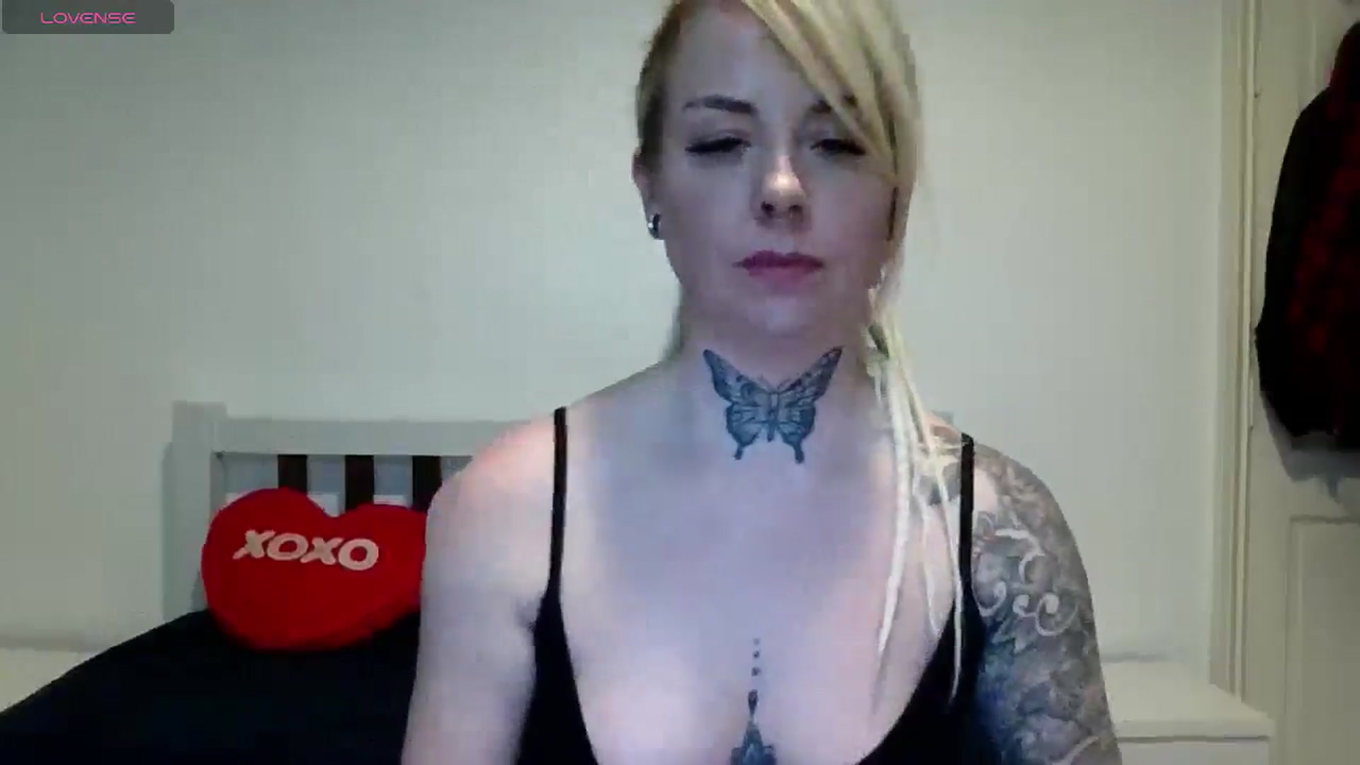 Gallery image thumbnail from pixieDread's myfreecams stream on, 03/15/2026, 16:53 image 9 of 20