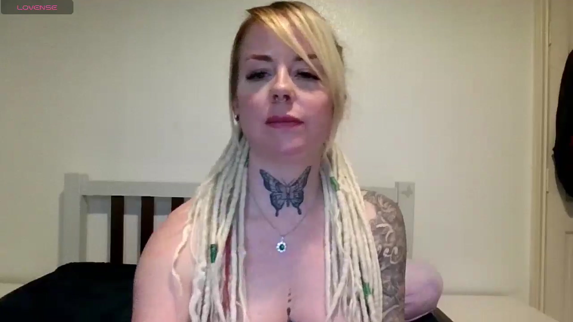Gallery image thumbnail from pixieDread's myfreecams stream on, 03/16/2026, 14:23 image 13 of 20