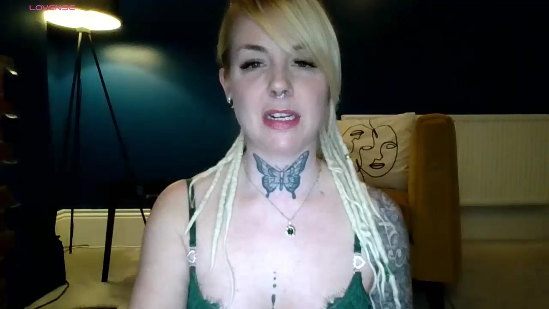 Gallery image thumbnail from pixieDread's myfreecams stream on, 03/18/2026, 24:16 image 3 of 20