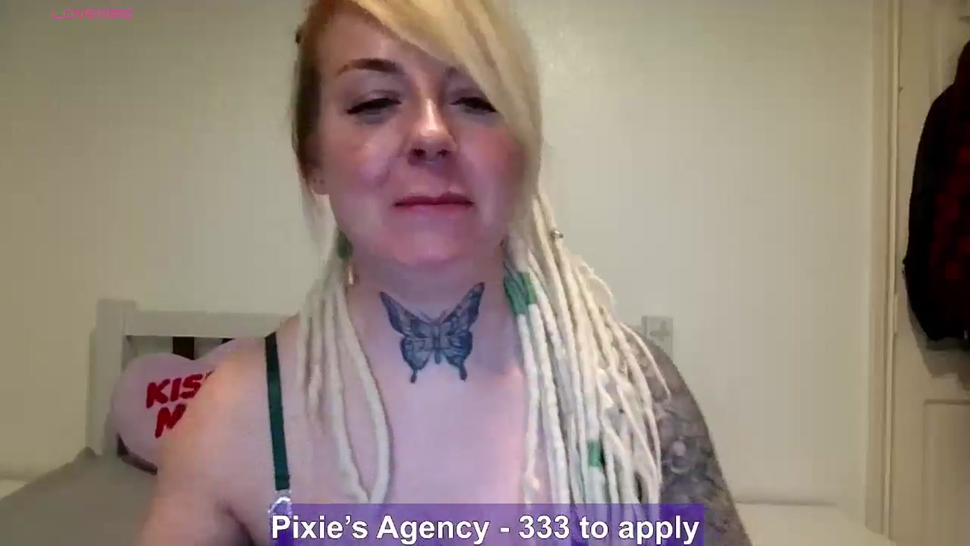 Gallery image thumbnail from pixieDread's myfreecams stream on, 03/23/2026, 12:59 image 13 of 20