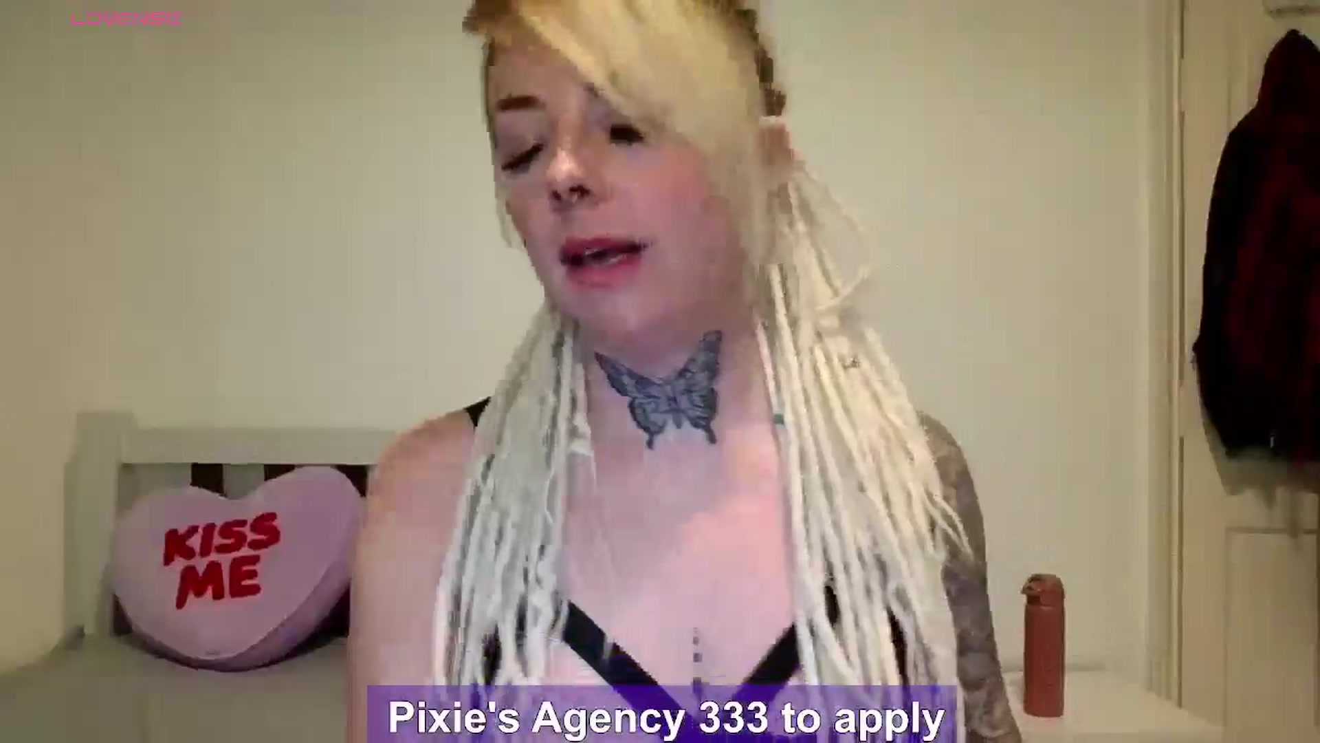 Gallery image thumbnail from pixieDread's myfreecams stream on, 03/25/2026, 13:08 image 11 of 20