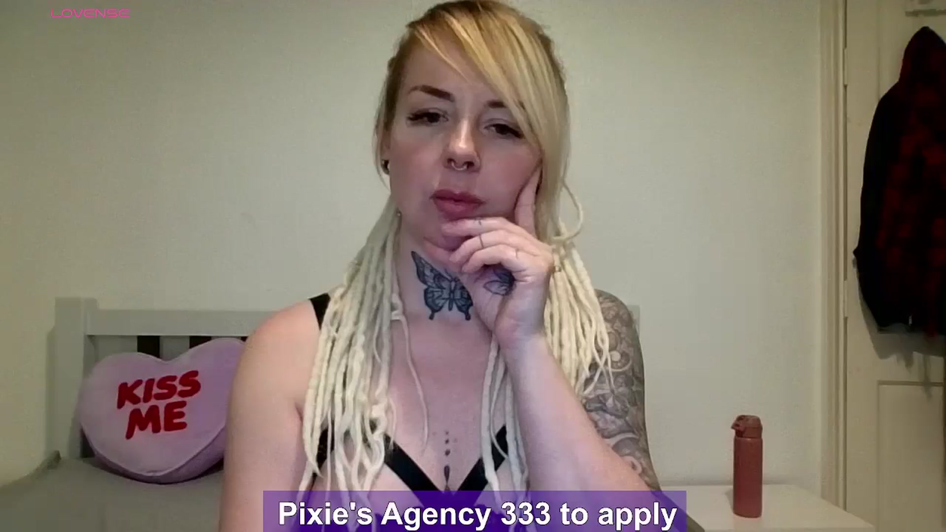 Gallery image thumbnail from pixieDread's myfreecams stream on, 03/25/2026, 13:08 image 13 of 20