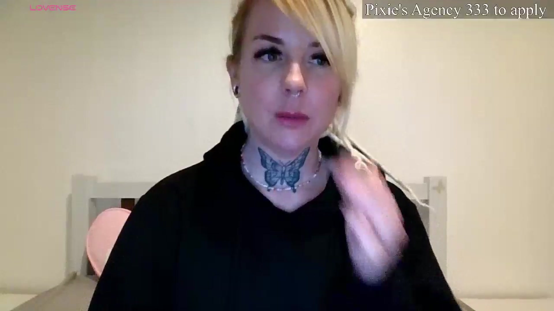 Gallery image thumbnail from pixieDread's myfreecams stream on, 03/31/2026, 16:27 image 10 of 20
