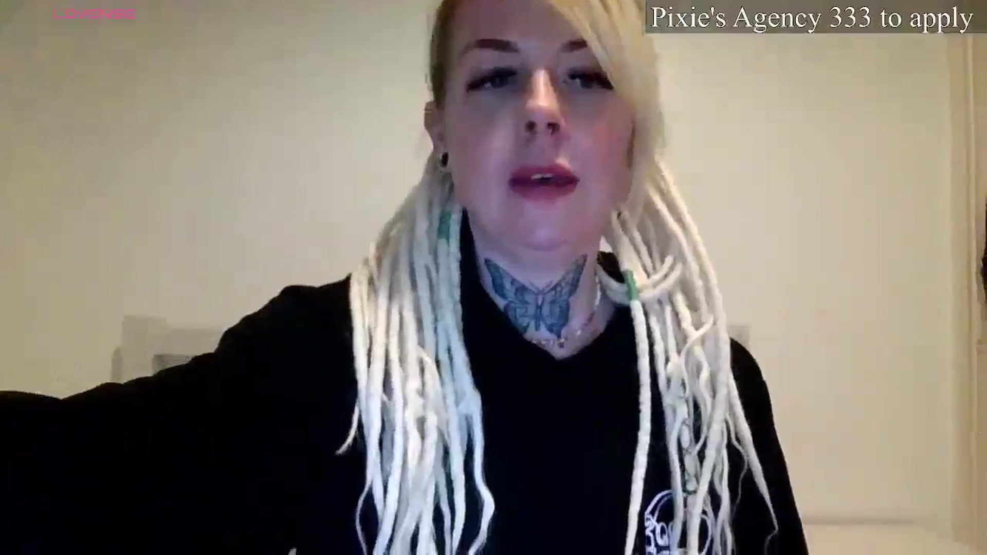 Gallery image thumbnail from pixieDread's myfreecams stream on, 03/31/2026, 16:27 image 2 of 20