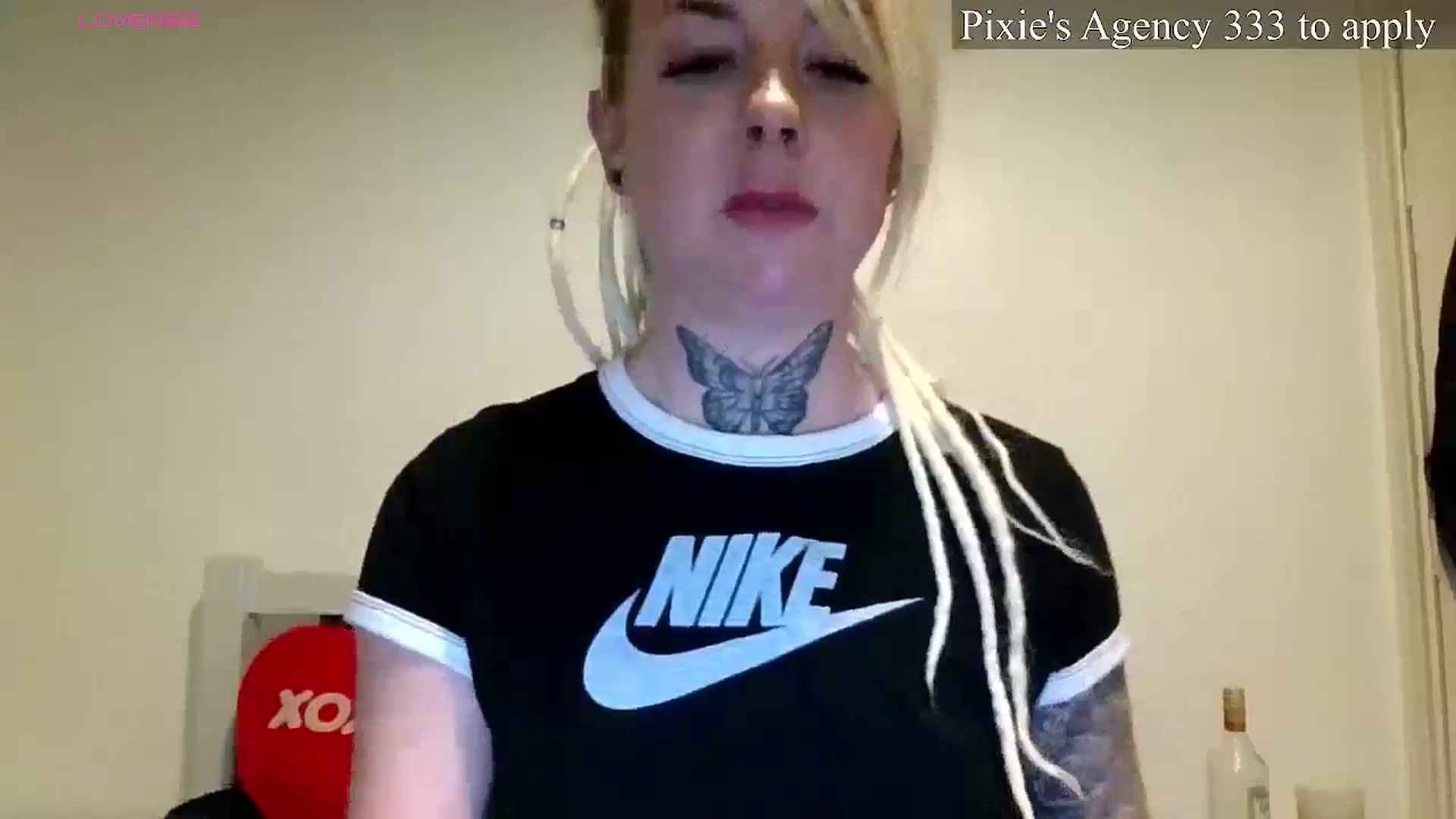 Gallery image thumbnail from pixieDread's myfreecams stream on, 04/01/2026, 13:22 image 15 of 20