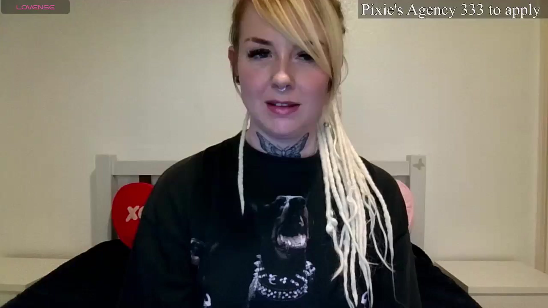 Gallery image thumbnail from pixieDread's myfreecams stream on, 04/03/2026, 17:06 image 6 of 20