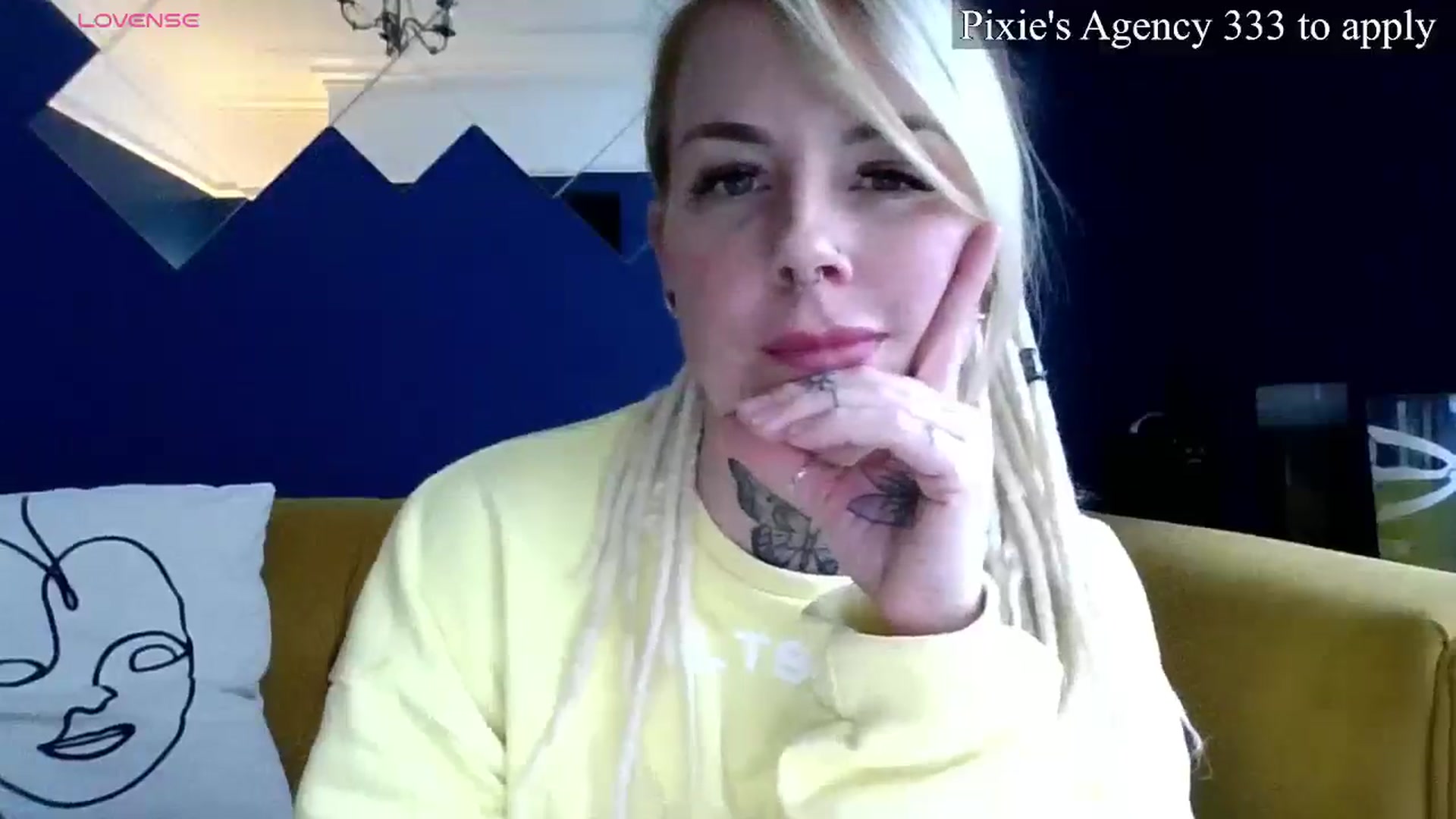 Gallery image thumbnail from pixieDread's myfreecams stream on, 04/13/2026, 12:13 image 11 of 20