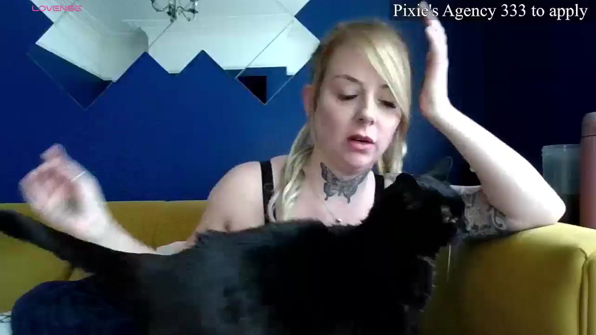 Gallery image thumbnail from pixieDread's myfreecams stream on, 04/20/2026, 12:35 image 7 of 20