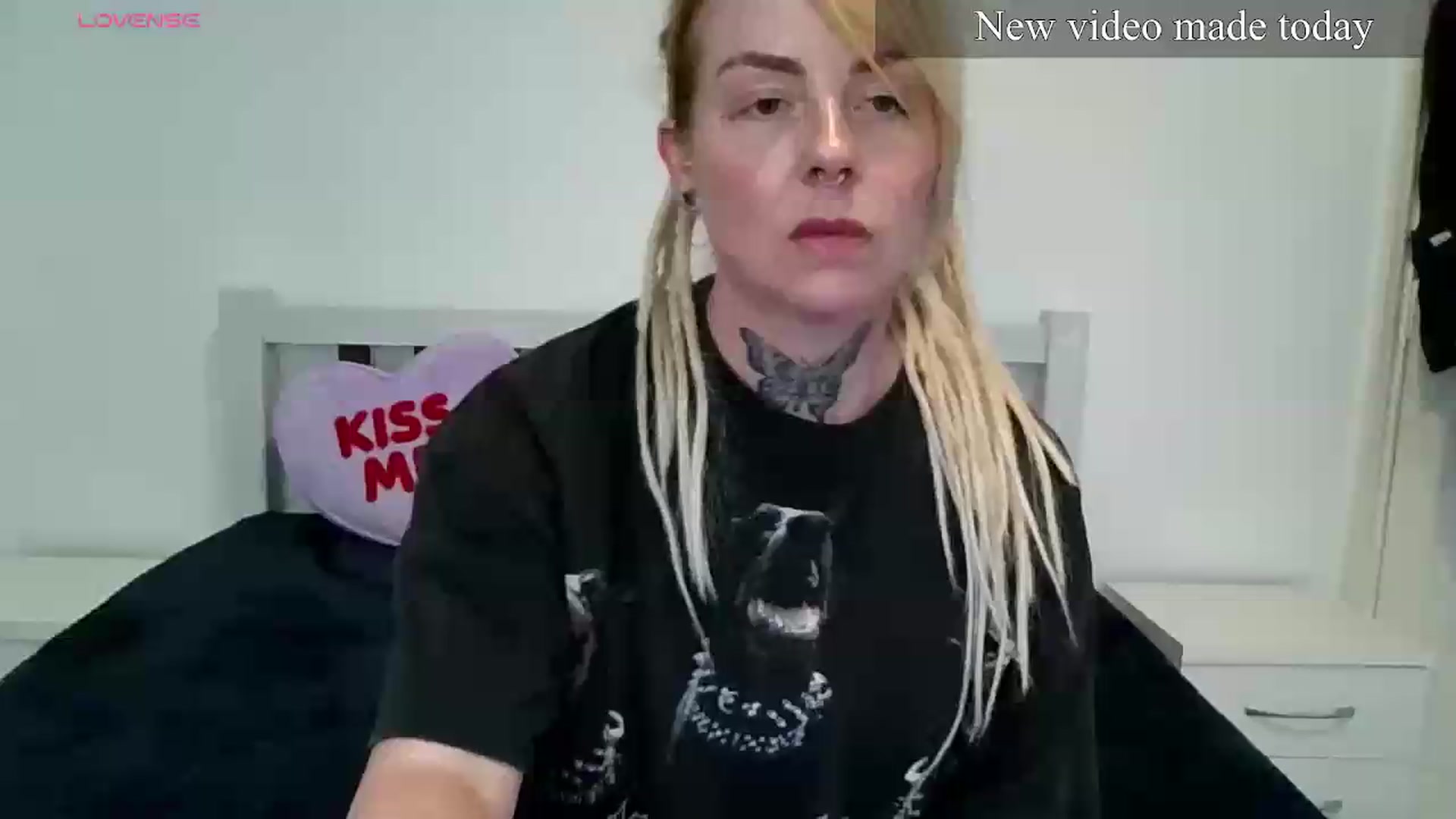 Gallery image thumbnail from pixieDread's myfreecams stream on, 05/20/2026, 12:06 image 6 of 20