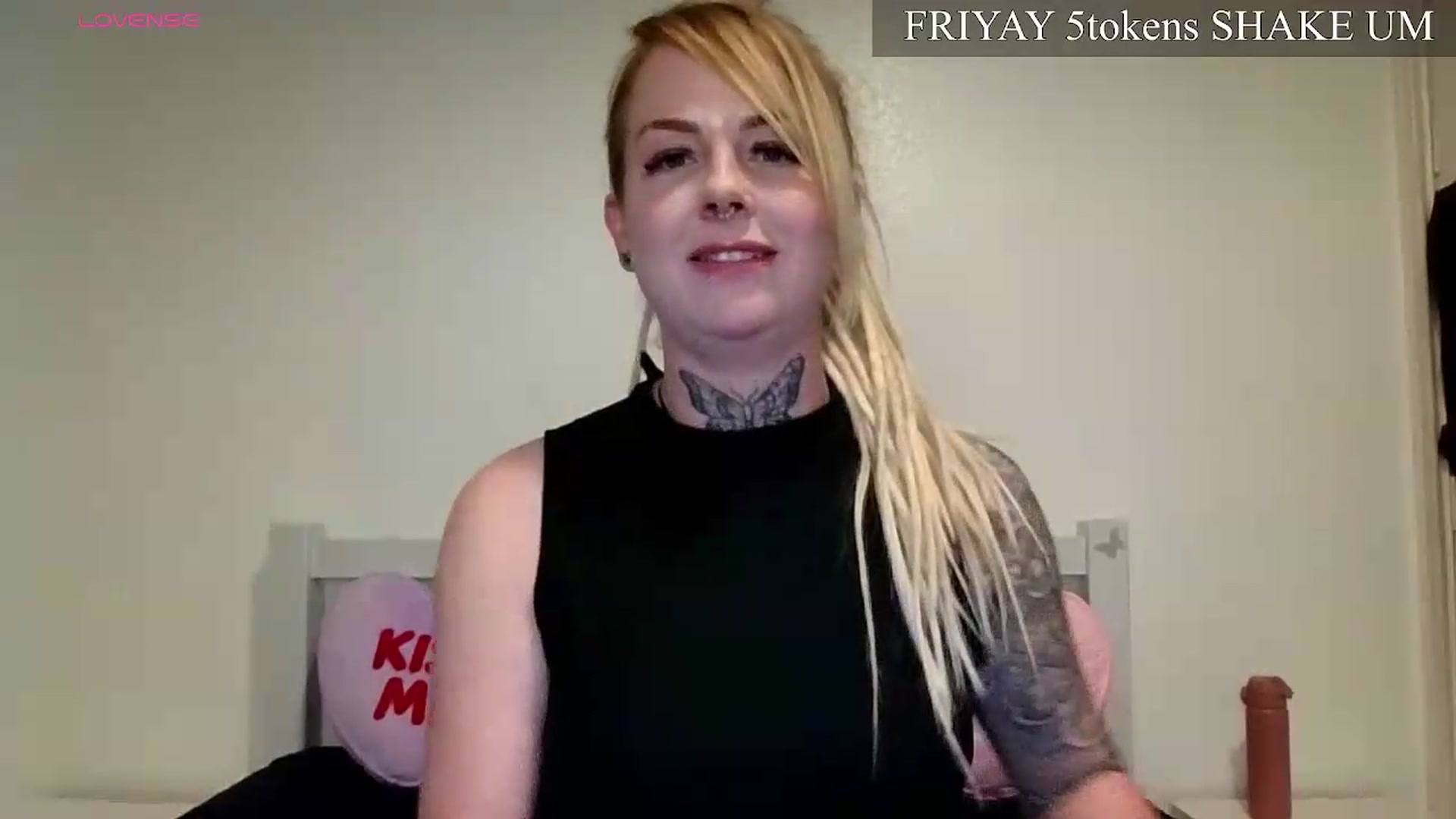 Gallery image thumbnail from pixieDread's myfreecams stream on, 05/22/2026, 13:04 image 3 of 20