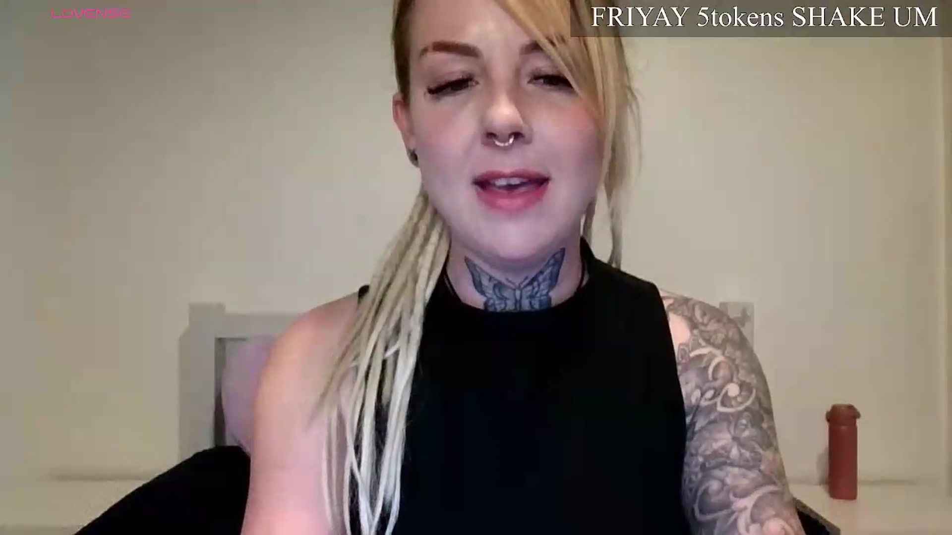 Gallery image thumbnail from pixieDread's myfreecams stream on, 05/22/2026, 13:04 image 4 of 20