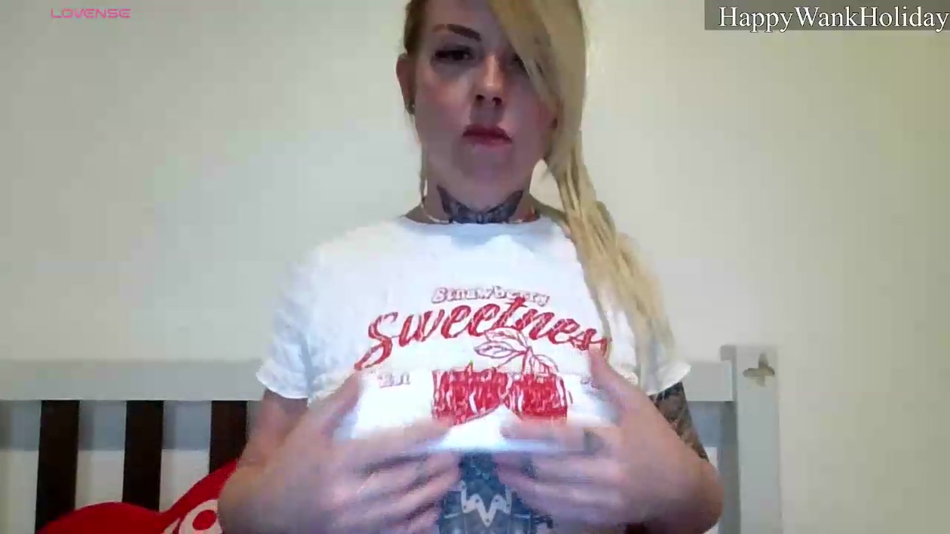 Gallery image thumbnail from pixieDread's myfreecams stream on, 05/25/2026, 12:30 image 3 of 20