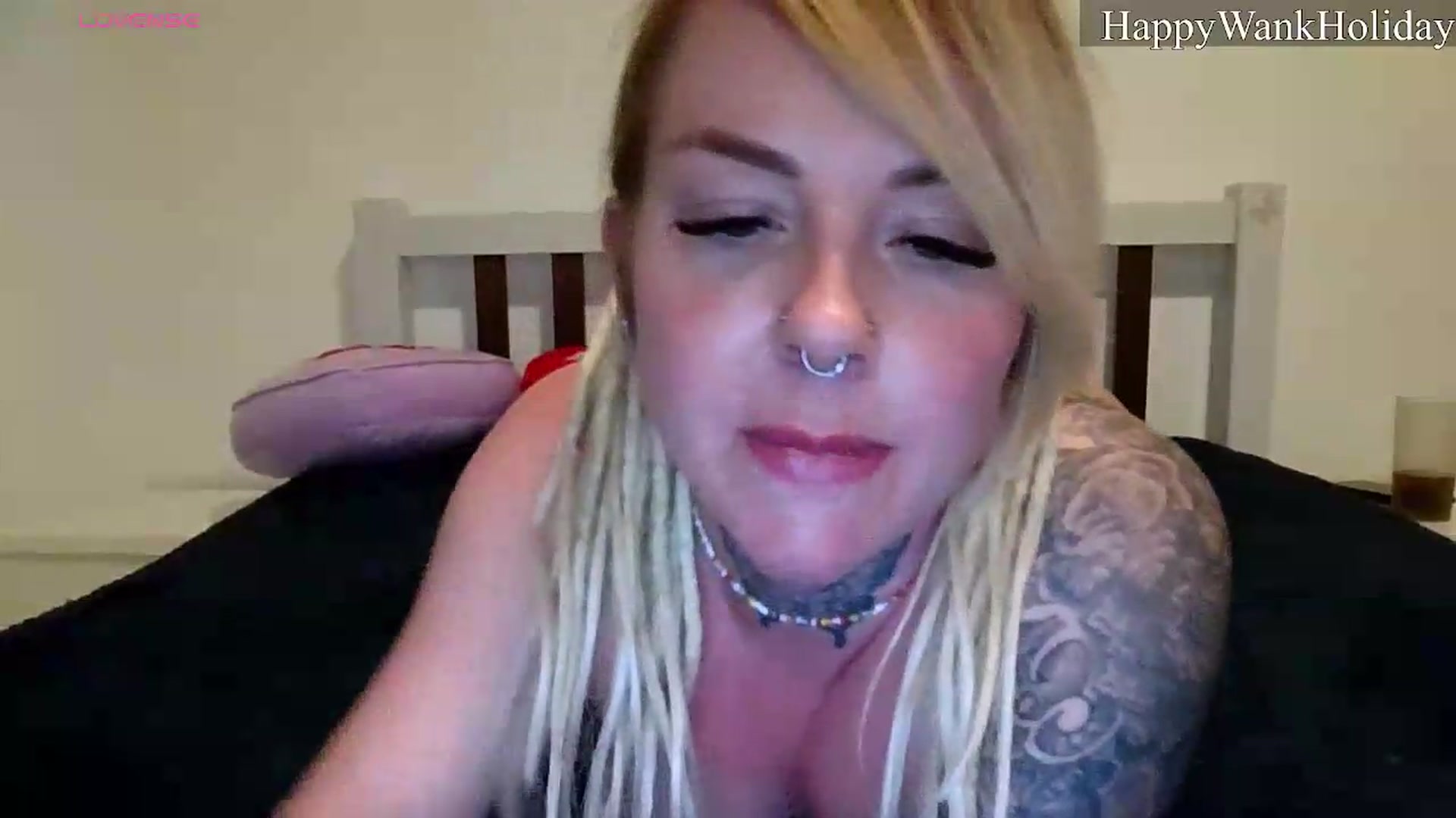 Gallery image thumbnail from pixieDread's myfreecams stream on, 05/25/2026, 15:52 image 2 of 20