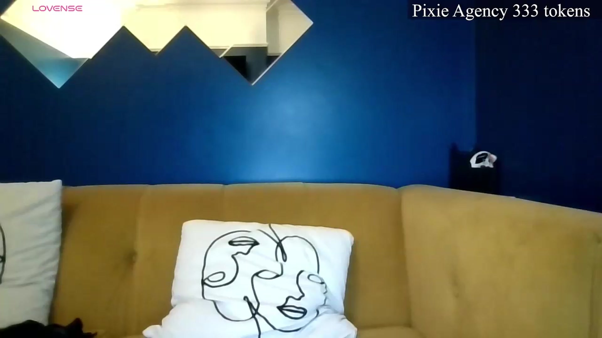 Gallery image thumbnail from pixieDread's myfreecams stream on, 06/03/2026, 23:12 image 19 of 20