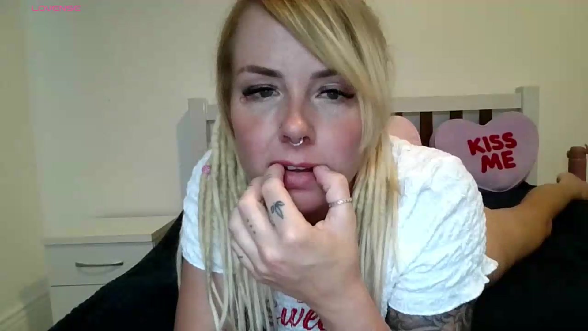 Gallery image thumbnail from pixieDread's myfreecams stream on, 07/01/2026, 12:32 image 7 of 20