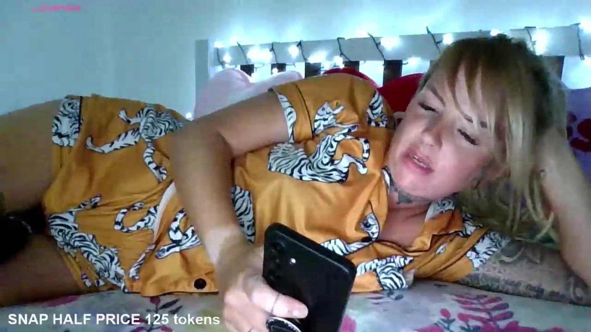 Gallery image thumbnail from pixieDread's myfreecams stream on, 07/29/2026, 18:56 image 18 of 20