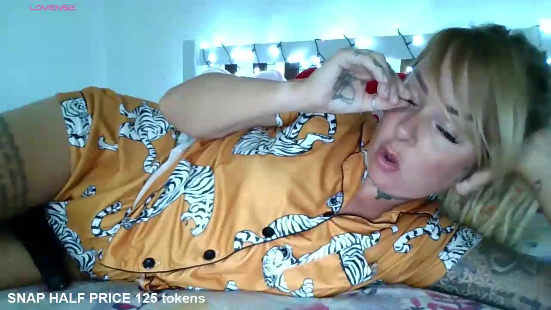 Gallery image thumbnail from pixieDread's myfreecams stream on, 07/29/2026, 18:56 image 16 of 20