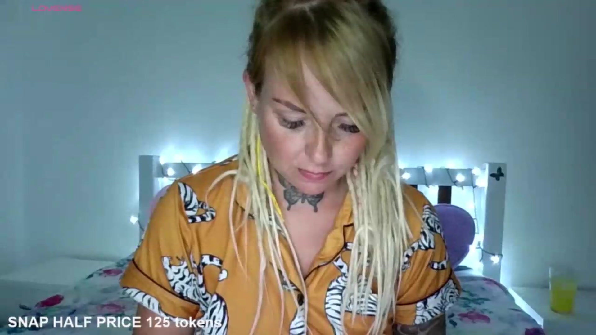 Gallery image thumbnail from pixieDread's myfreecams stream on, 07/29/2026, 18:56 image 13 of 20