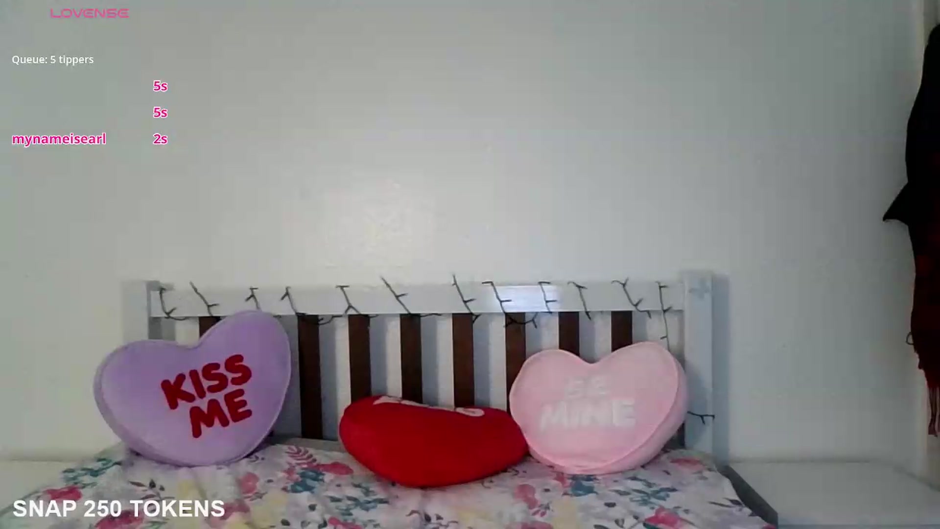 Gallery image thumbnail from pixieDread's myfreecams stream on, 08/13/2026, 14:13 image 19 of 20