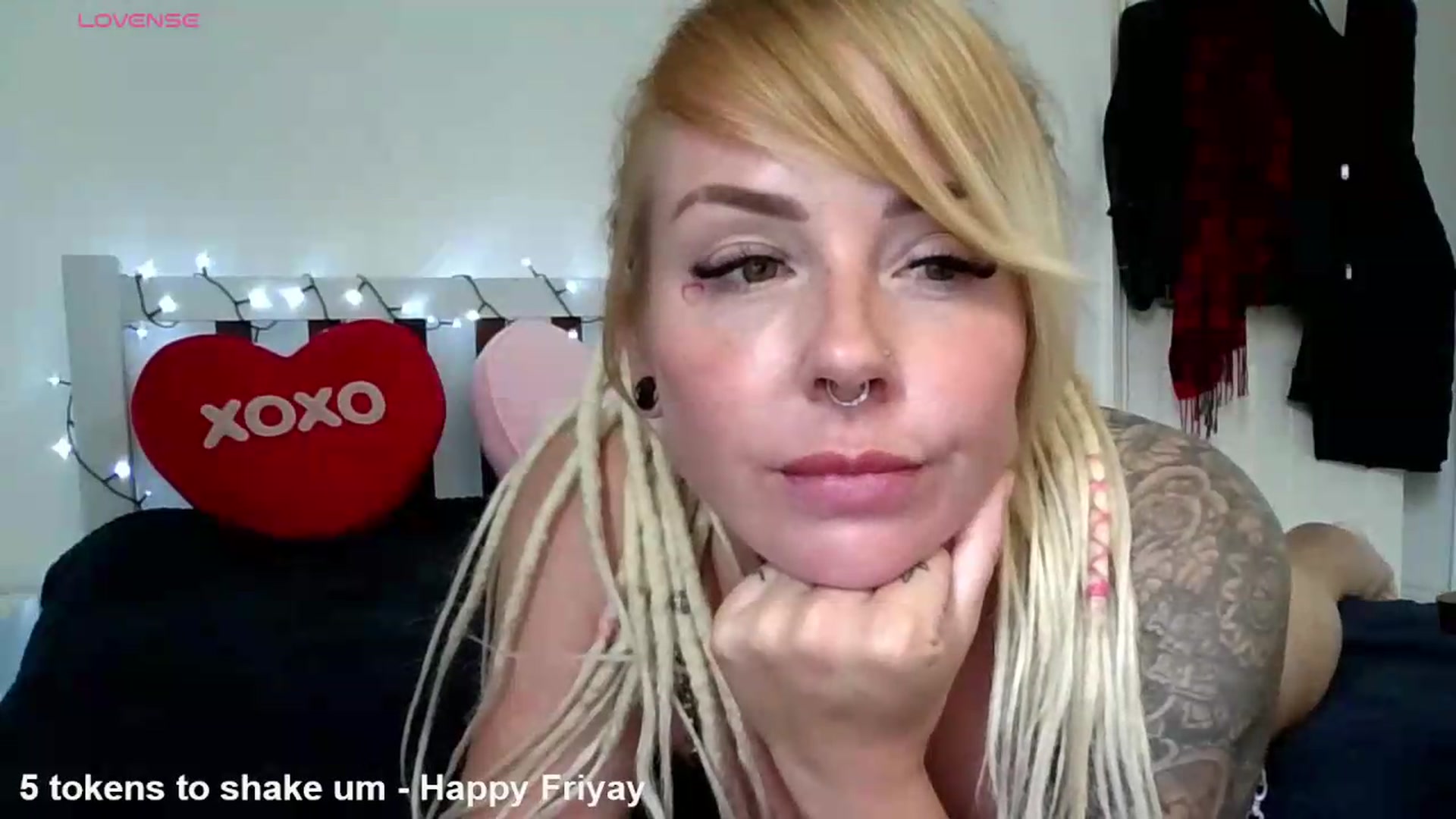 Gallery image thumbnail from pixieDread's myfreecams stream on, 08/28/2026, 14:41 image 4 of 20