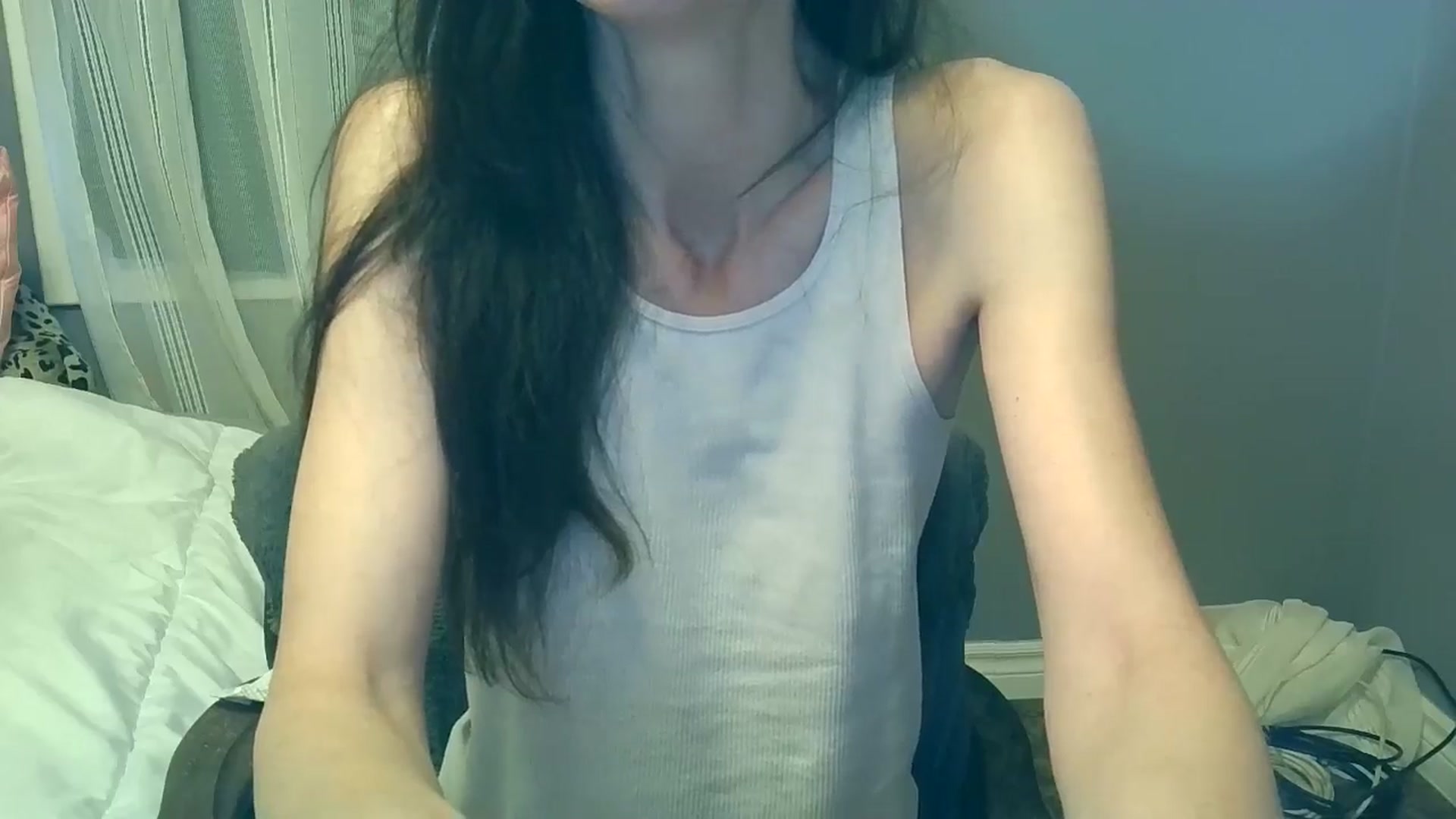 Gallery image thumbnail from playfulpaula's myfreecams stream on, 01/02/2025, 13:32 image 17 of 20