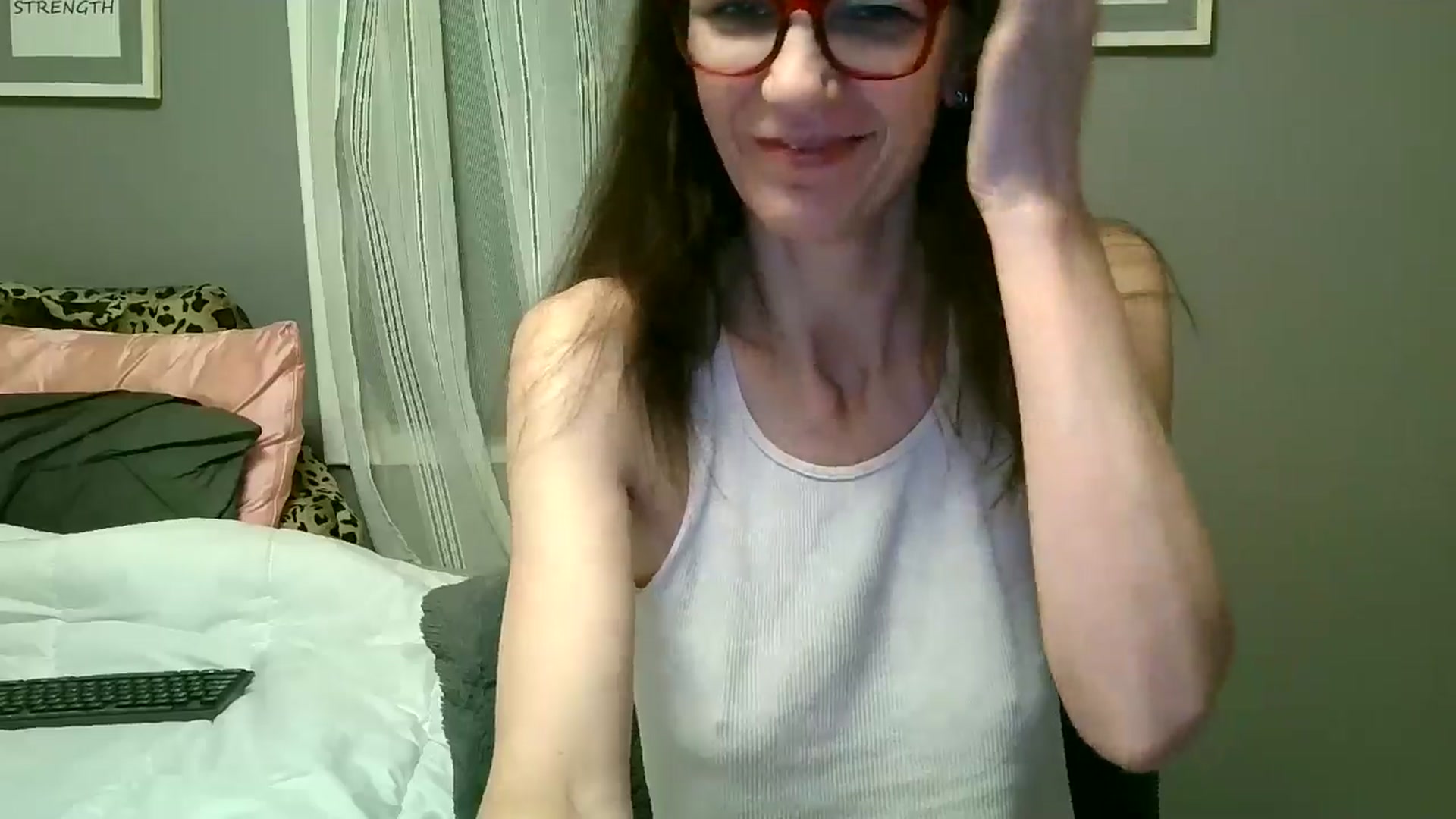 Gallery image thumbnail from playfulpaula's myfreecams stream on, 01/02/2025, 13:32 image 2 of 20