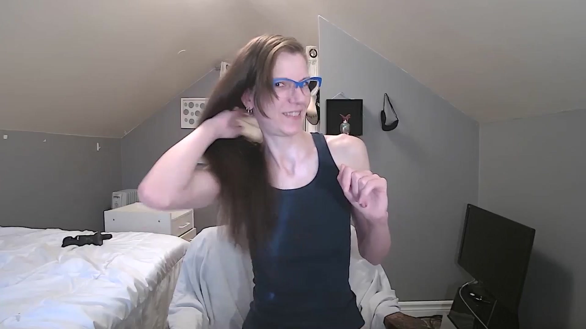 Gallery image thumbnail from playfulpaula's myfreecams stream on, 05/04/2025, 12:28 image 2 of 20