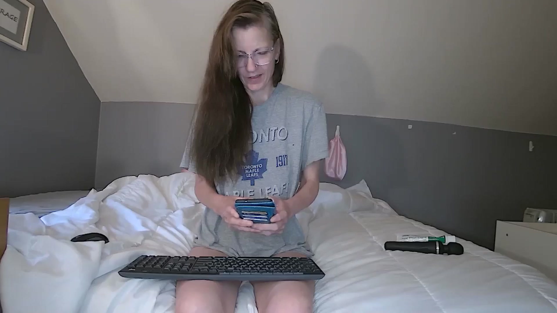 Gallery image thumbnail from playfulpaula's myfreecams stream on, 06/16/2025, 11:27 image 18 of 20