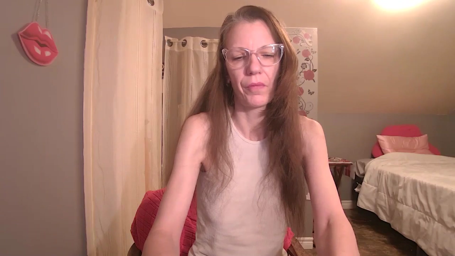 Gallery image thumbnail from playfulpaula's myfreecams stream on, 01/02/2026, 11:27 image 6 of 20