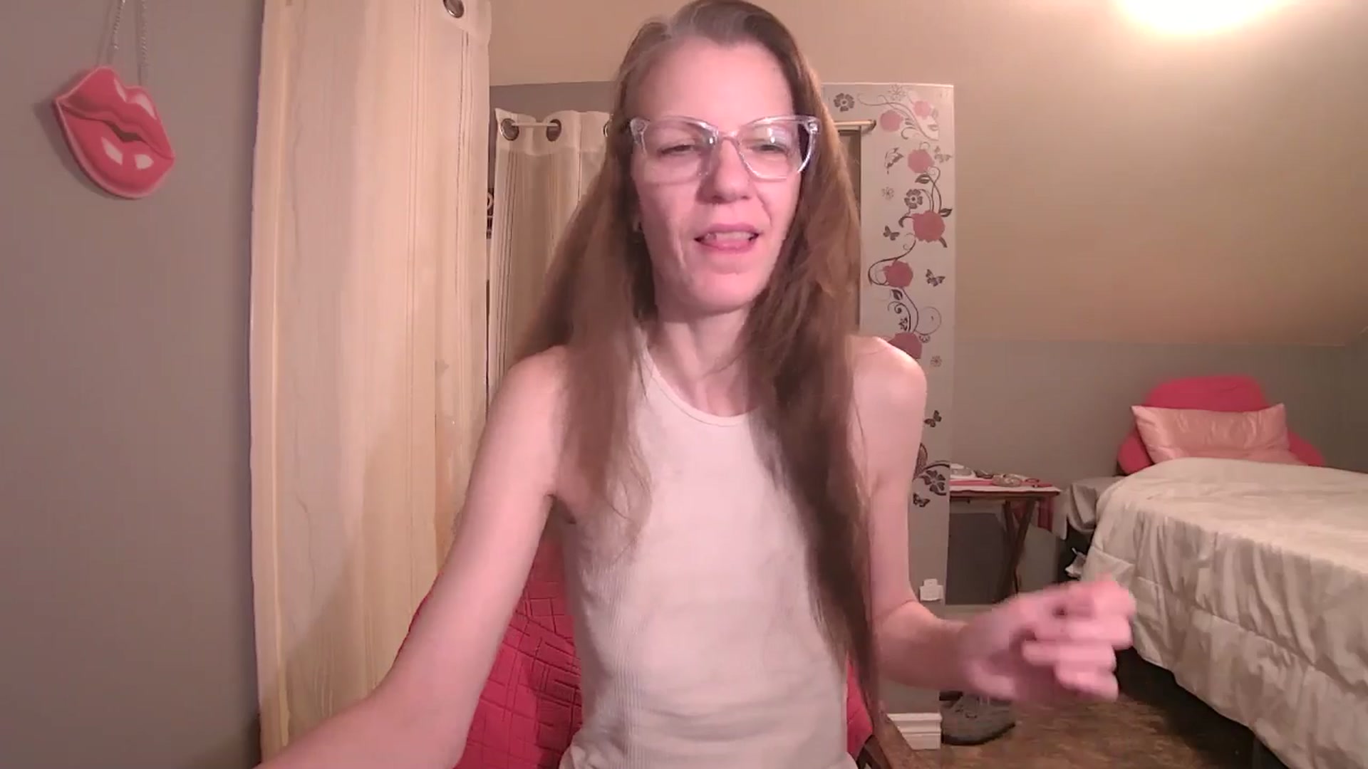 Gallery image thumbnail from playfulpaula's myfreecams stream on, 01/02/2026, 11:27 image 7 of 20
