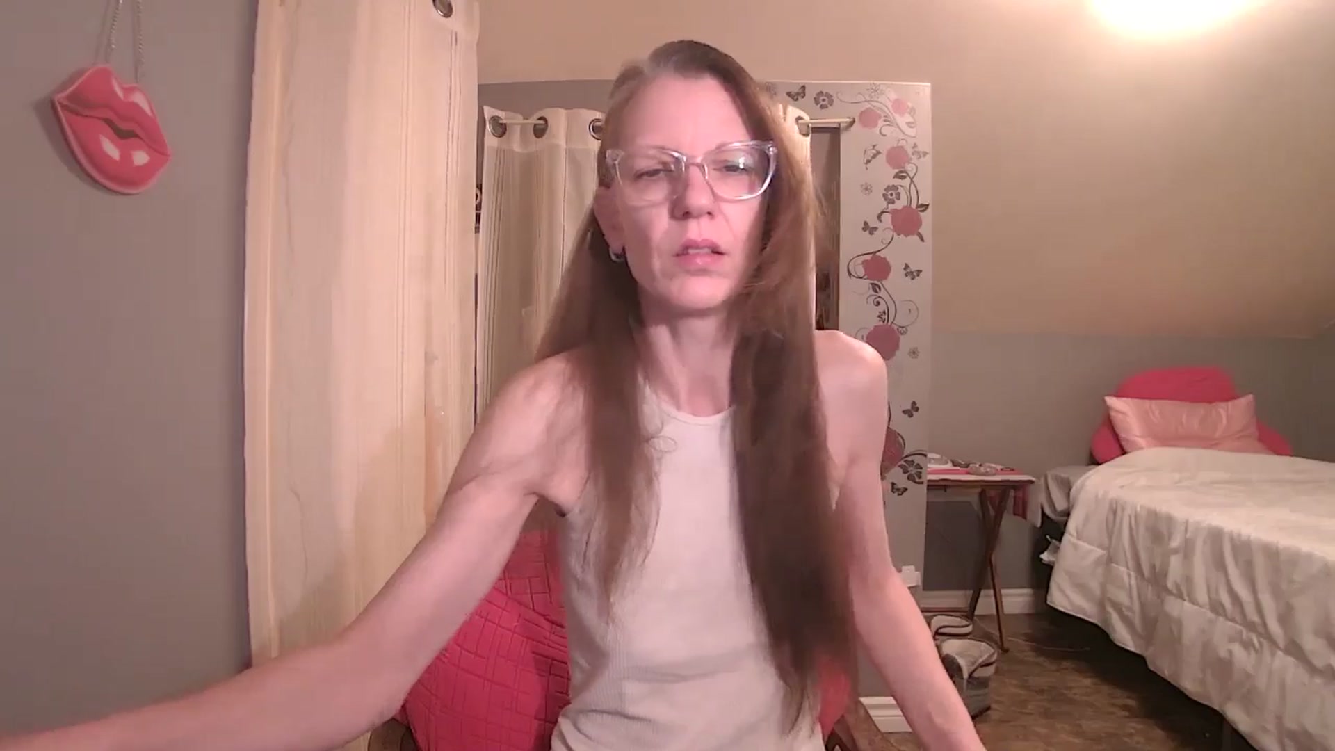 Gallery image thumbnail from playfulpaula's myfreecams stream on, 01/02/2026, 11:27 image 12 of 20