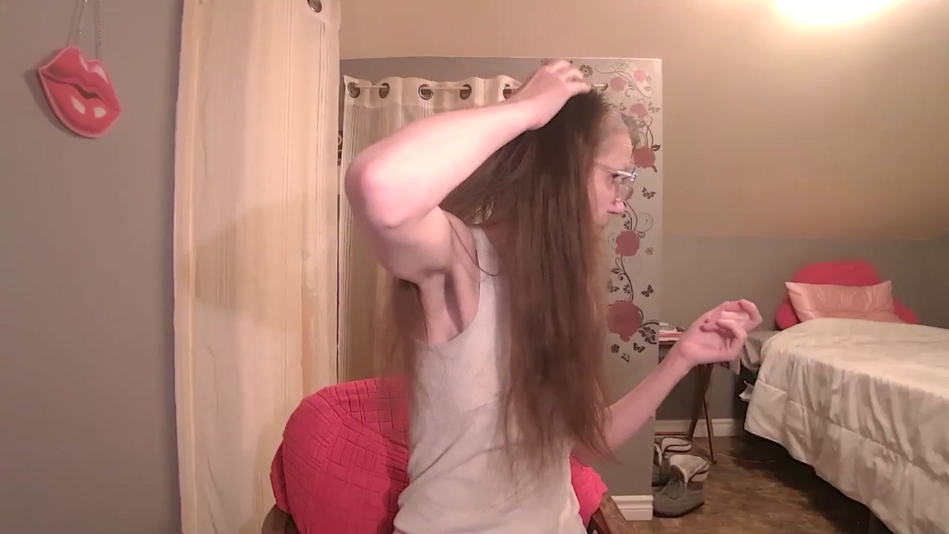 Gallery image thumbnail from playfulpaula's myfreecams stream on, 01/02/2026, 11:27 image 16 of 20