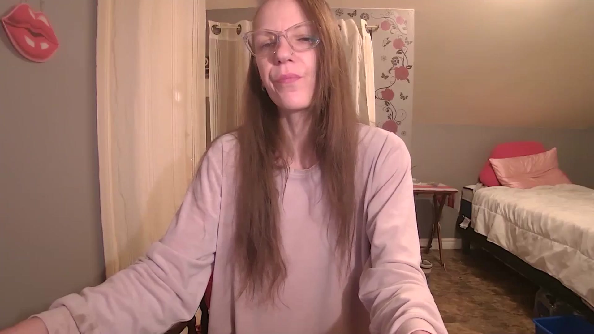 Gallery image thumbnail from playfulpaula's myfreecams stream on, 01/04/2026, 12:16 image 14 of 20
