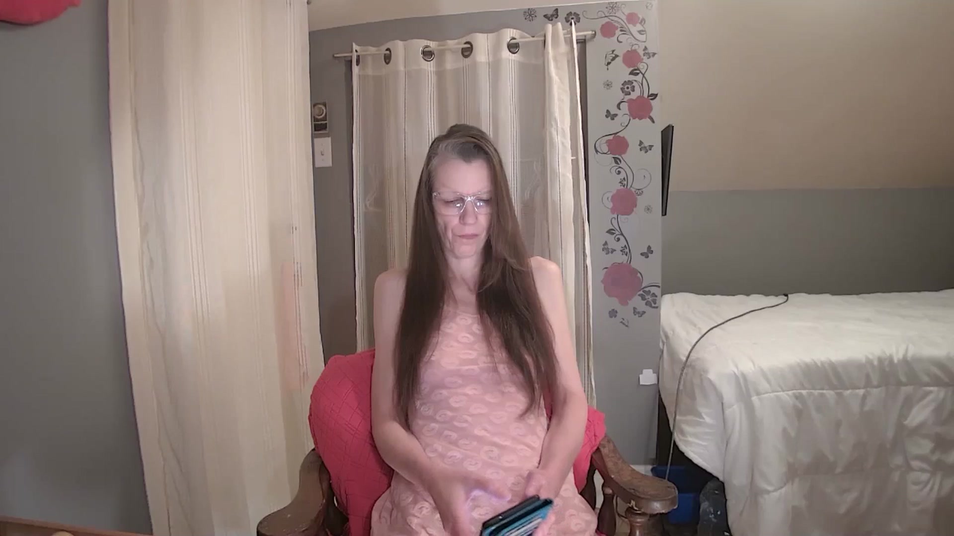 Gallery image thumbnail from playfulpaula's myfreecams stream on, 02/01/2026, 12:09 image 16 of 20