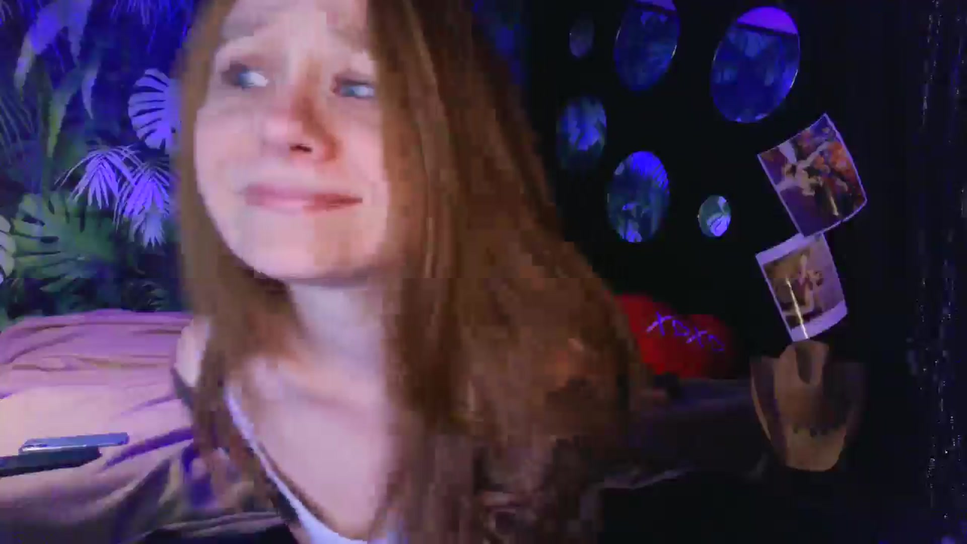 Gallery image thumbnail from playwithfire's myfreecams stream on, 03/25/2025, 10:19 image 13 of 20
